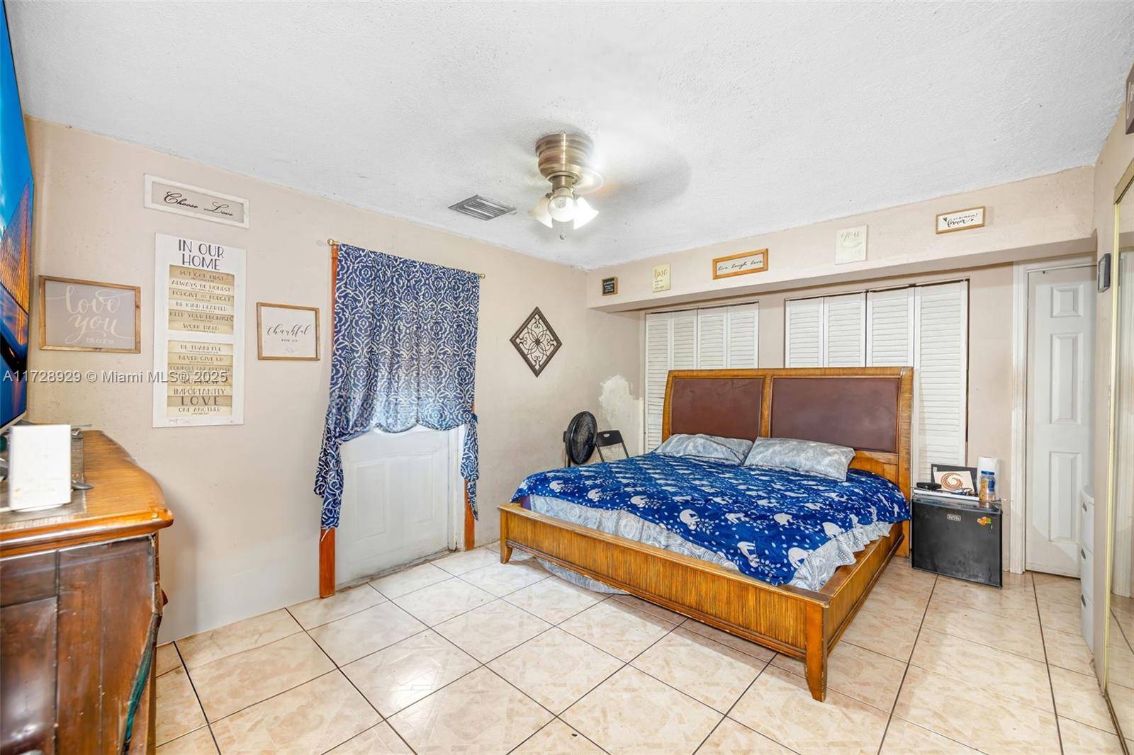 Hollywood, FL 33021,5626 Atlanta St