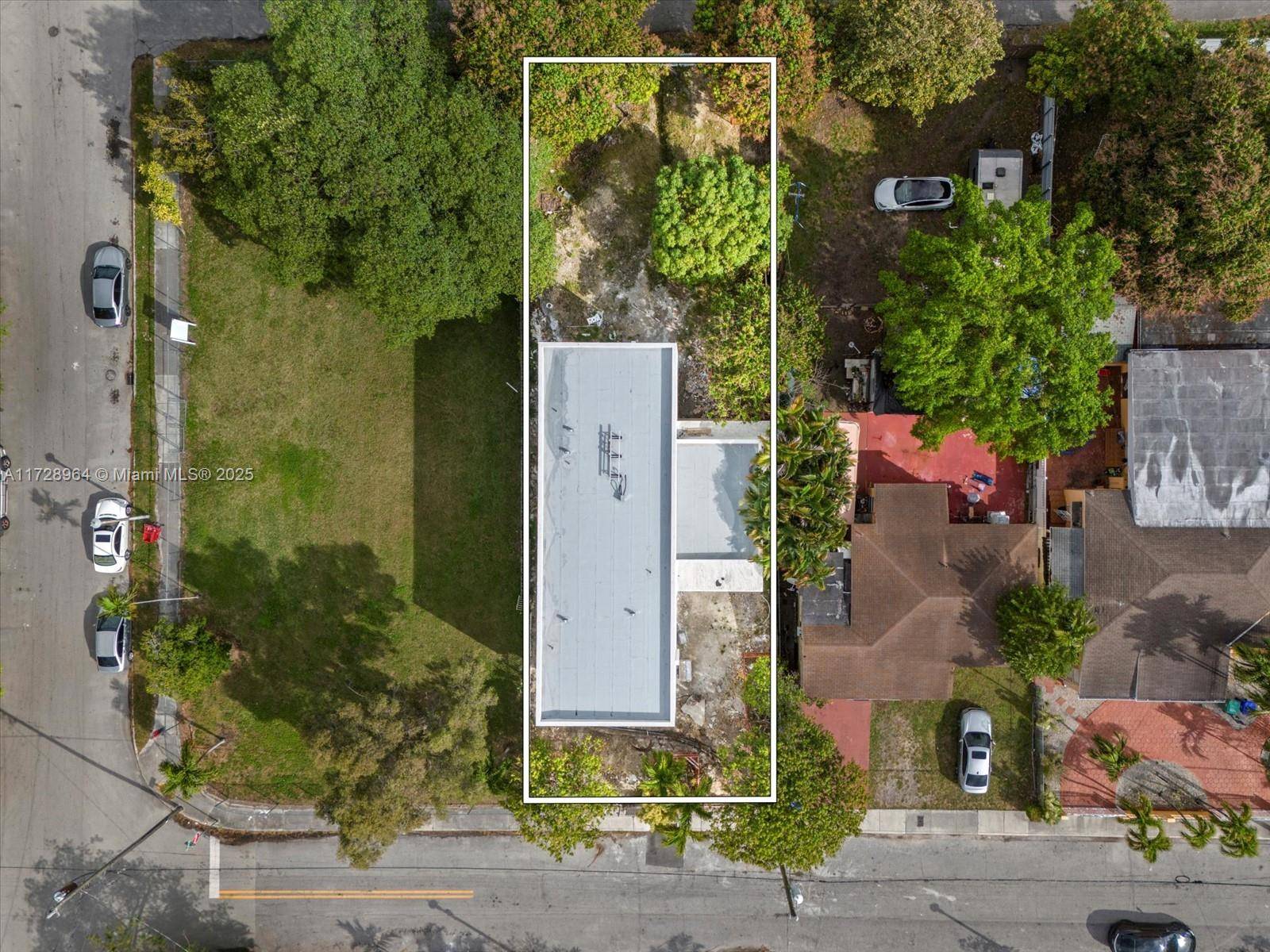 Miami, FL 33145,2285 SW 17th Ter