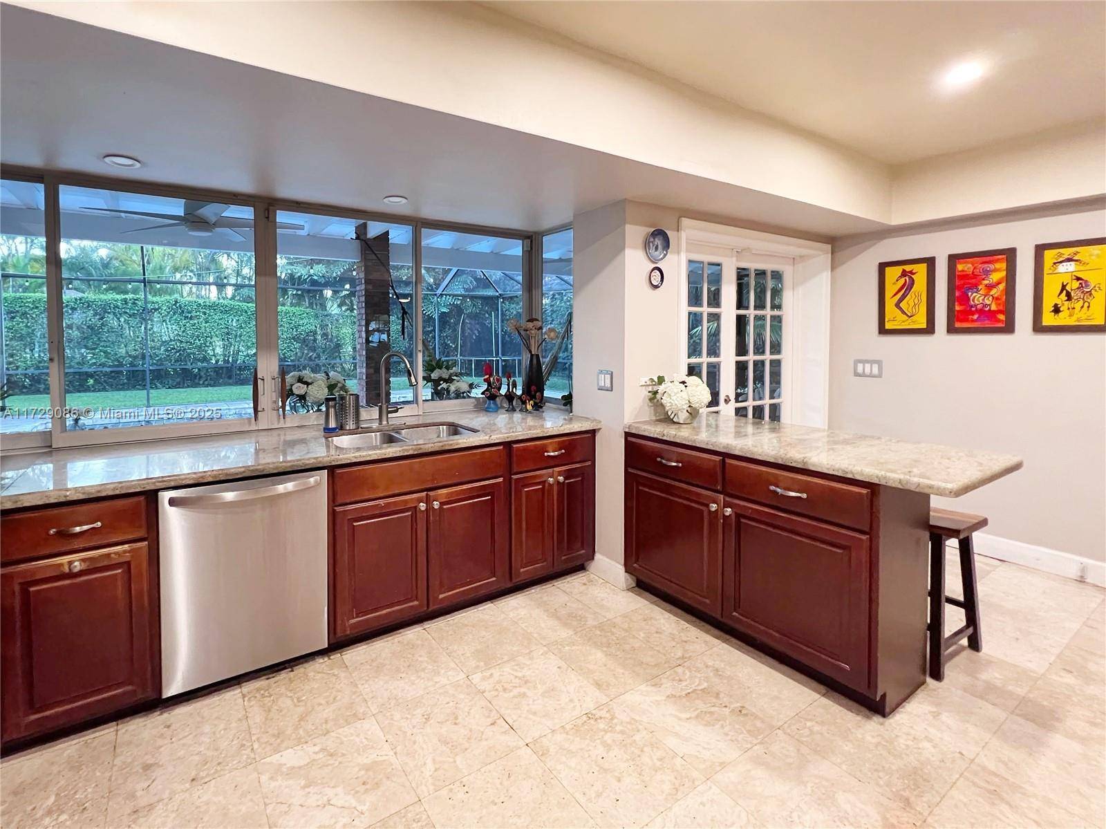 Pinecrest, FL 33156,7360 SW 128th St