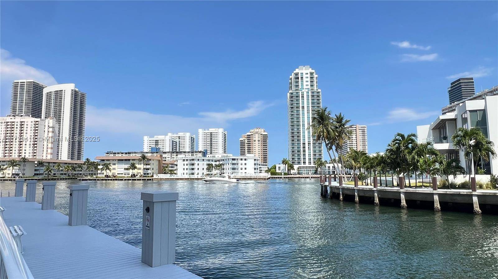 Hallandale Beach, FL 33009,137 Golden Isles Dr #711