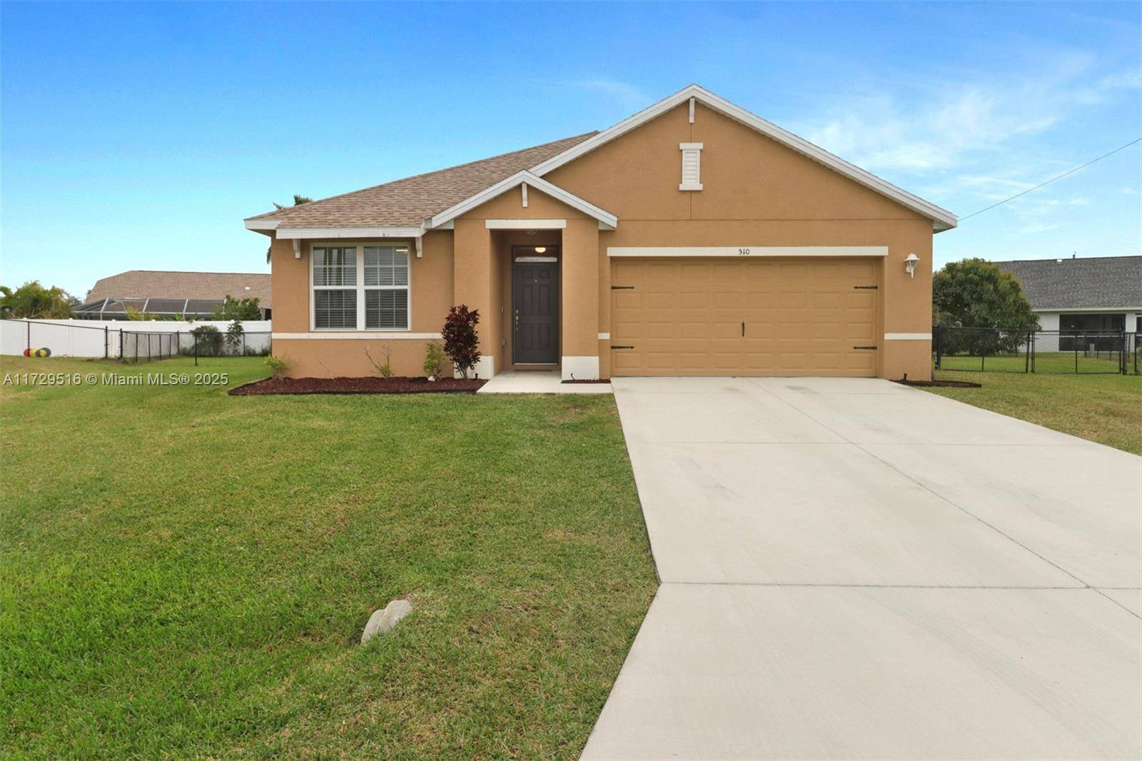 Cape Coral, FL 33990,510 SE 23rd Ter