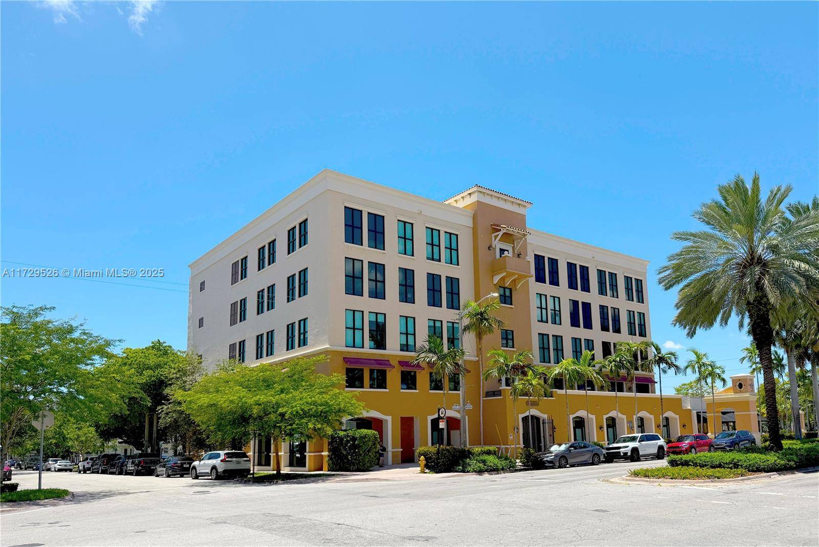 Coral Gables, FL 33134,814 Ponce De Leon Blvd #518