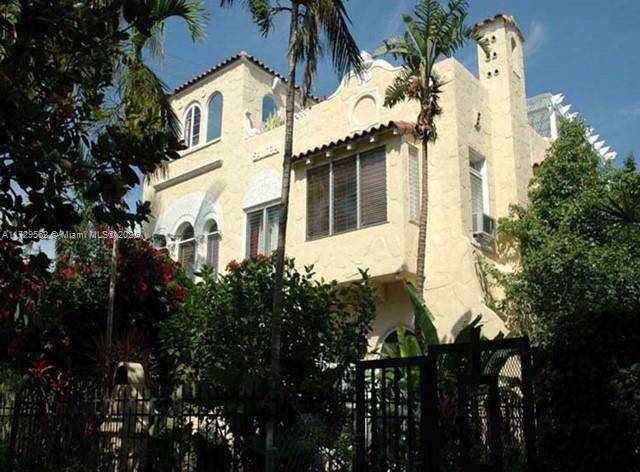 Miami Beach, FL 33139,1361 Meridian Ave #2