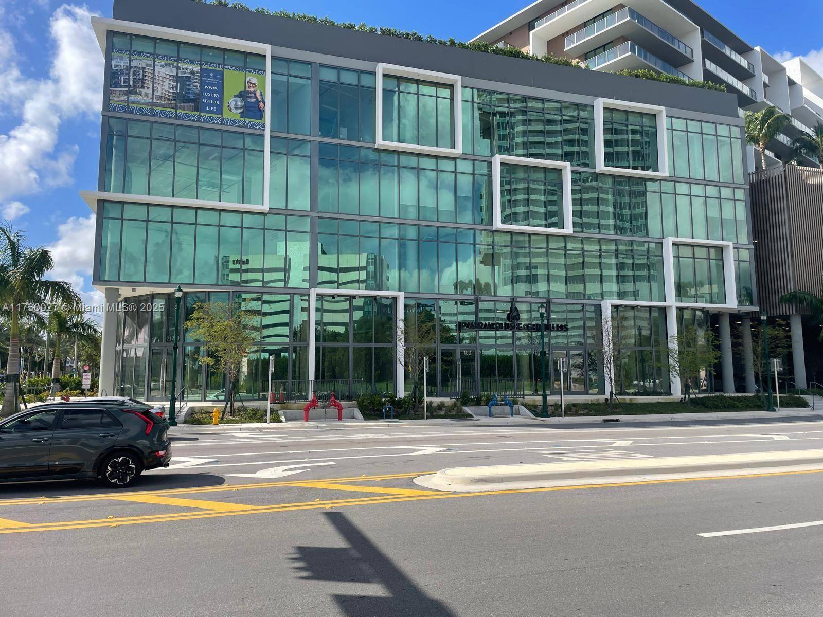 Aventura, FL 33180,21290 Biscayne Blvd #407