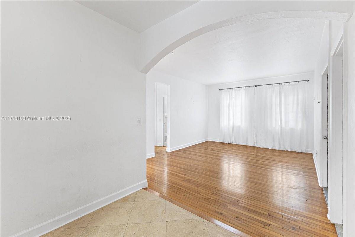 Miami Beach, FL 33139,1561 Lenox Ave #4