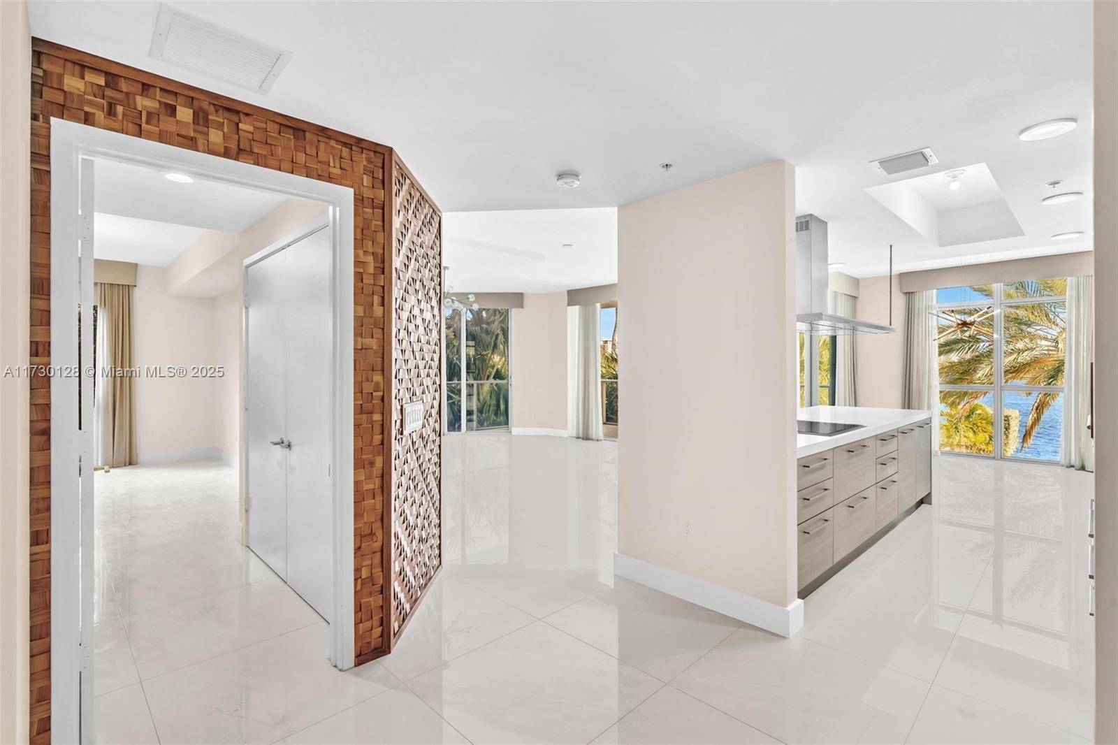 North Miami Beach, FL 33160,17301 Biscayne Blvd #210