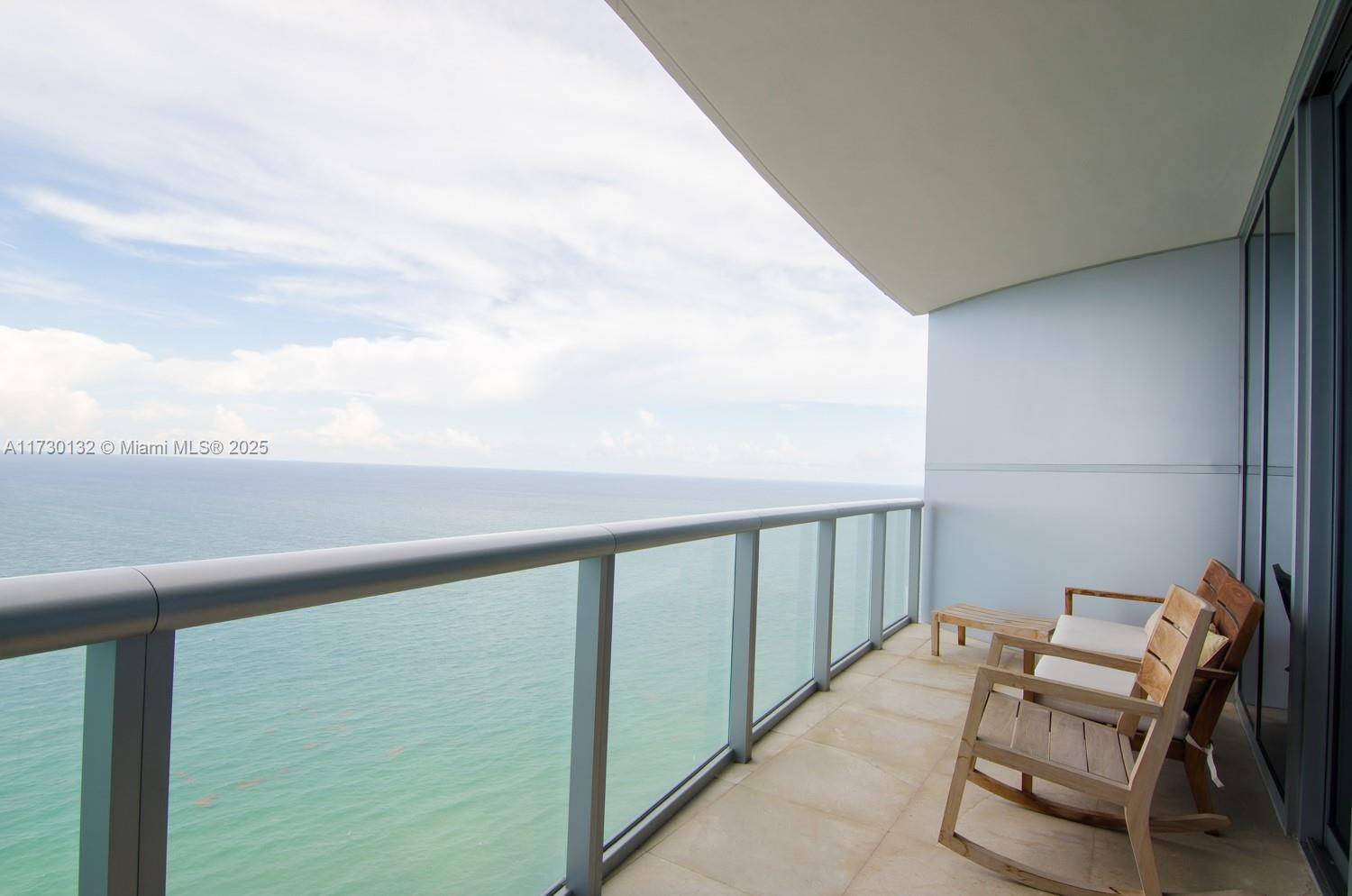 Sunny Isles Beach, FL 33160,17001 Collins Ave #3804