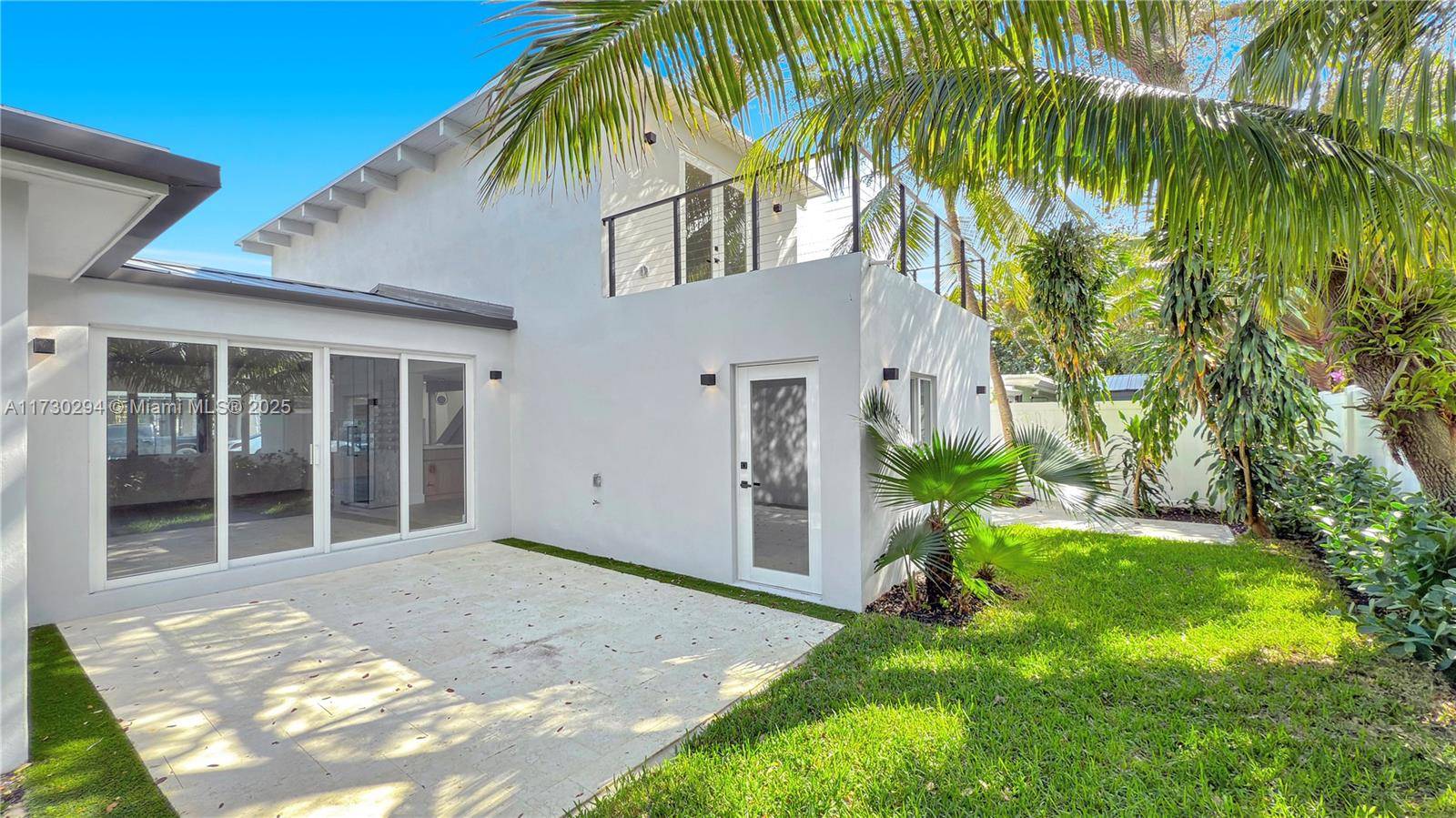 Fort Lauderdale, FL 33304,729 NE 17th Ter