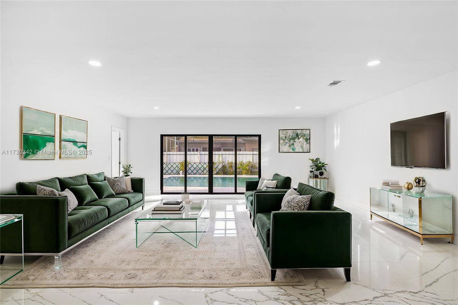 North Miami Beach, FL 33162,321 NE 180th Dr
