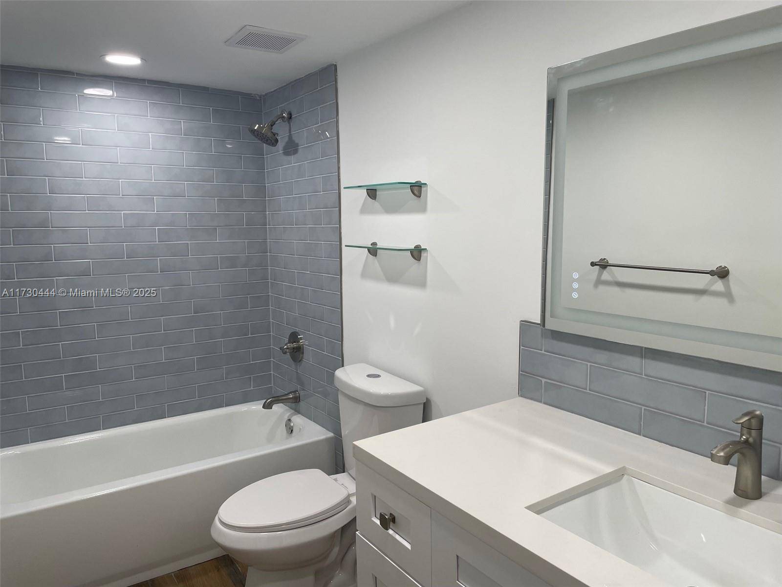 Miami, FL 33172,460 W Park Dr #207