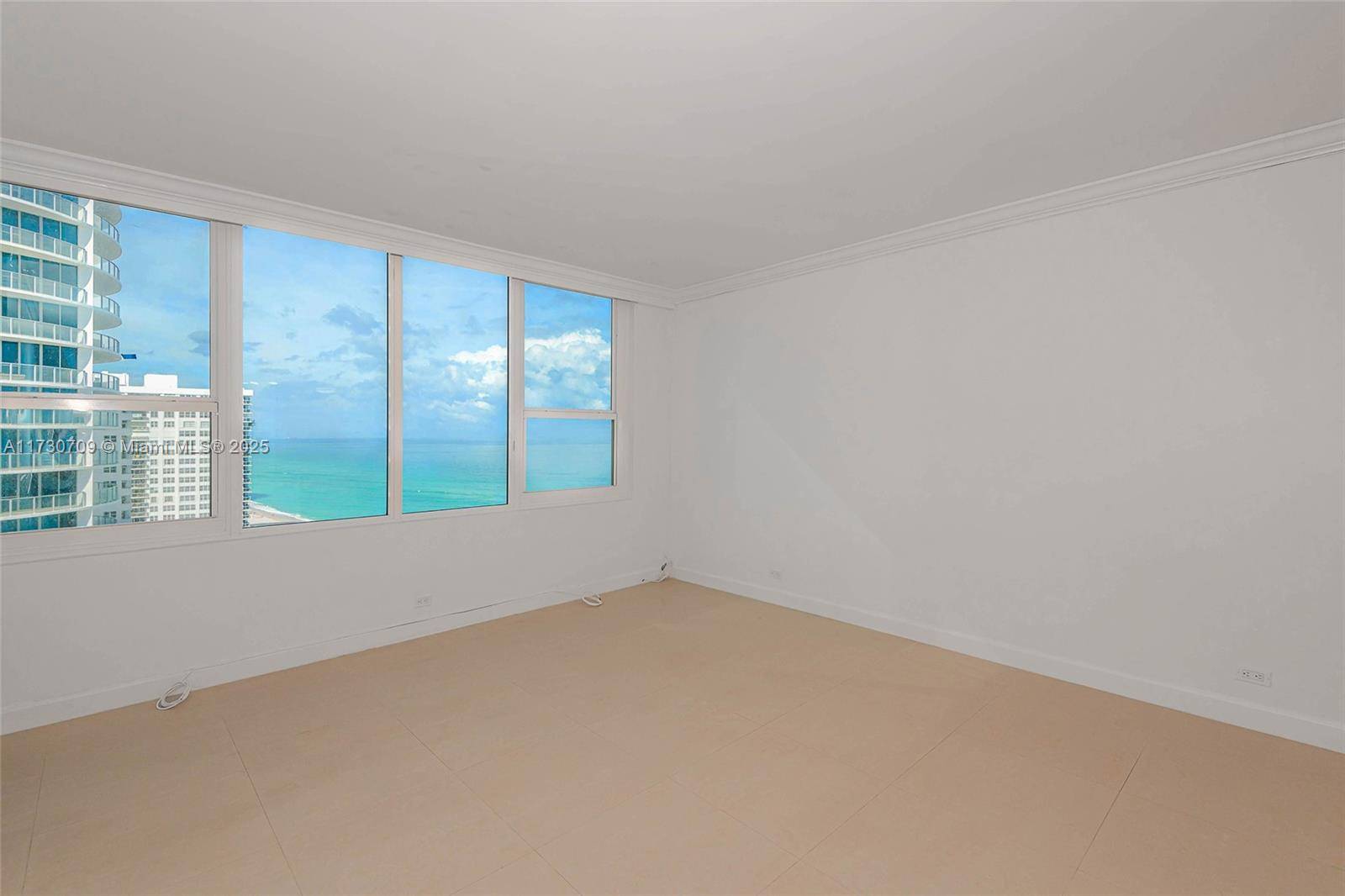 Hollywood, FL 33019,3505 S Ocean Dr #1411