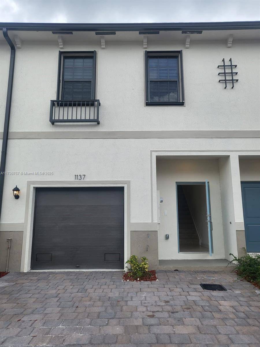 Florida City, FL 33034,1137 SW 6th Ct