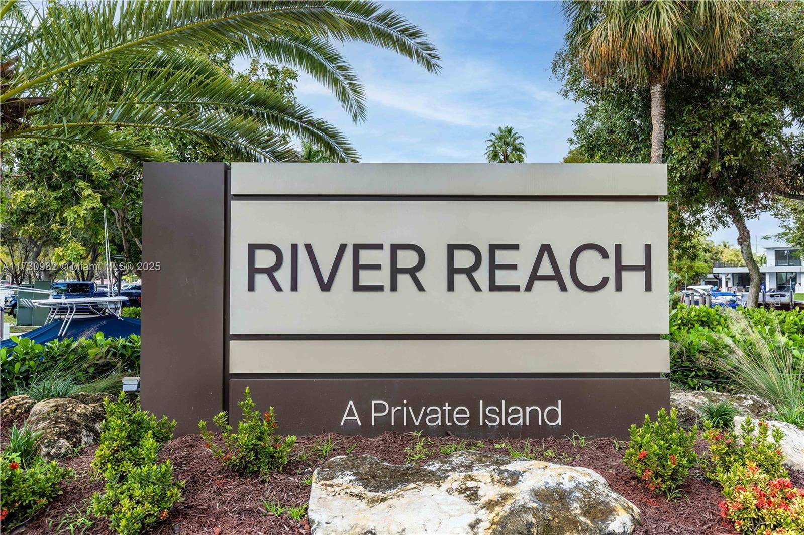 Fort Lauderdale, FL 33315,1000 River Reach Dr #119