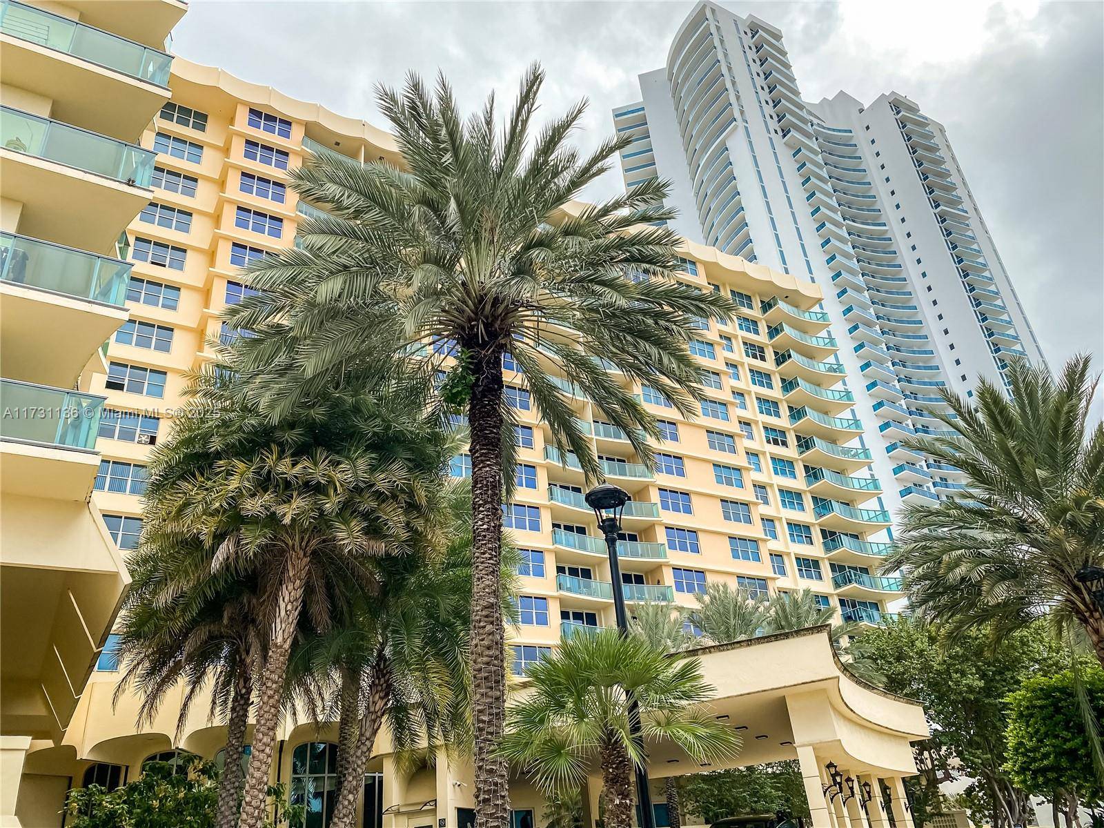 Hollywood, FL 33019,2501 S Ocean #828