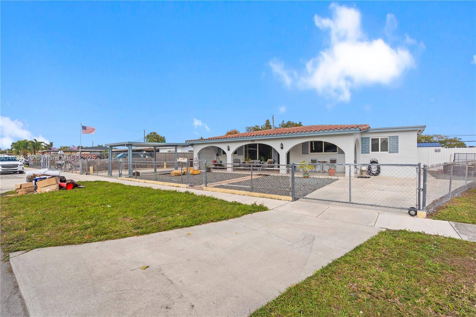 Hialeah, FL 33012,451 W 39th St