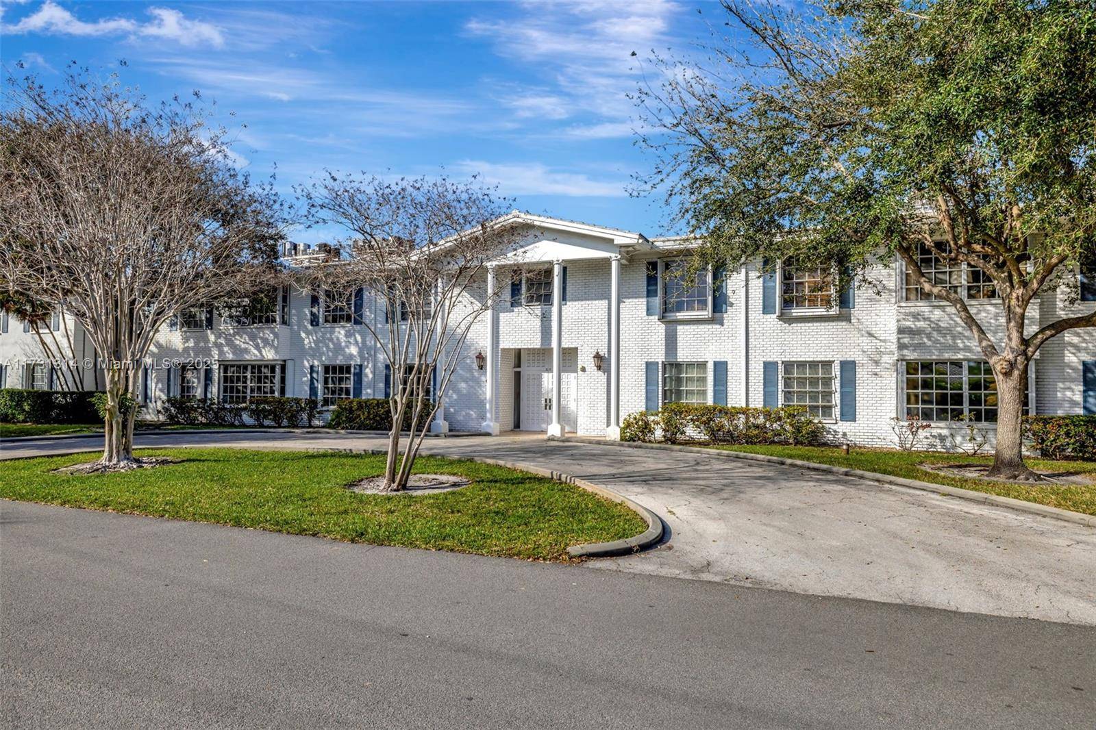 Fort Lauderdale, FL 33308,2171 NE 66th St #801