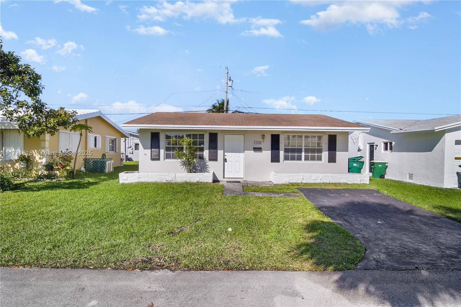 Tamarac, FL 33309,2709 NW 54th St