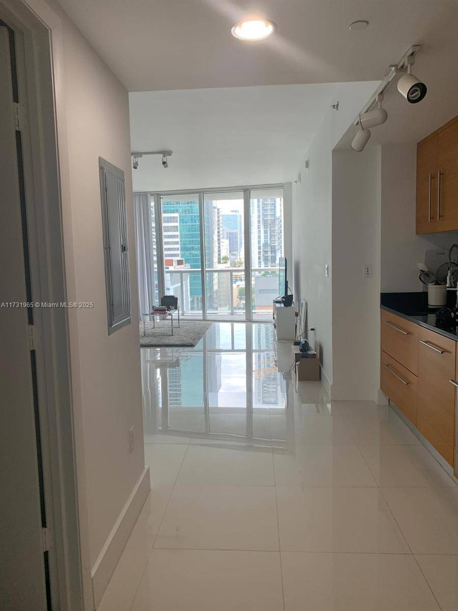 Miami, FL 33131,475 Brickell Ave #1710