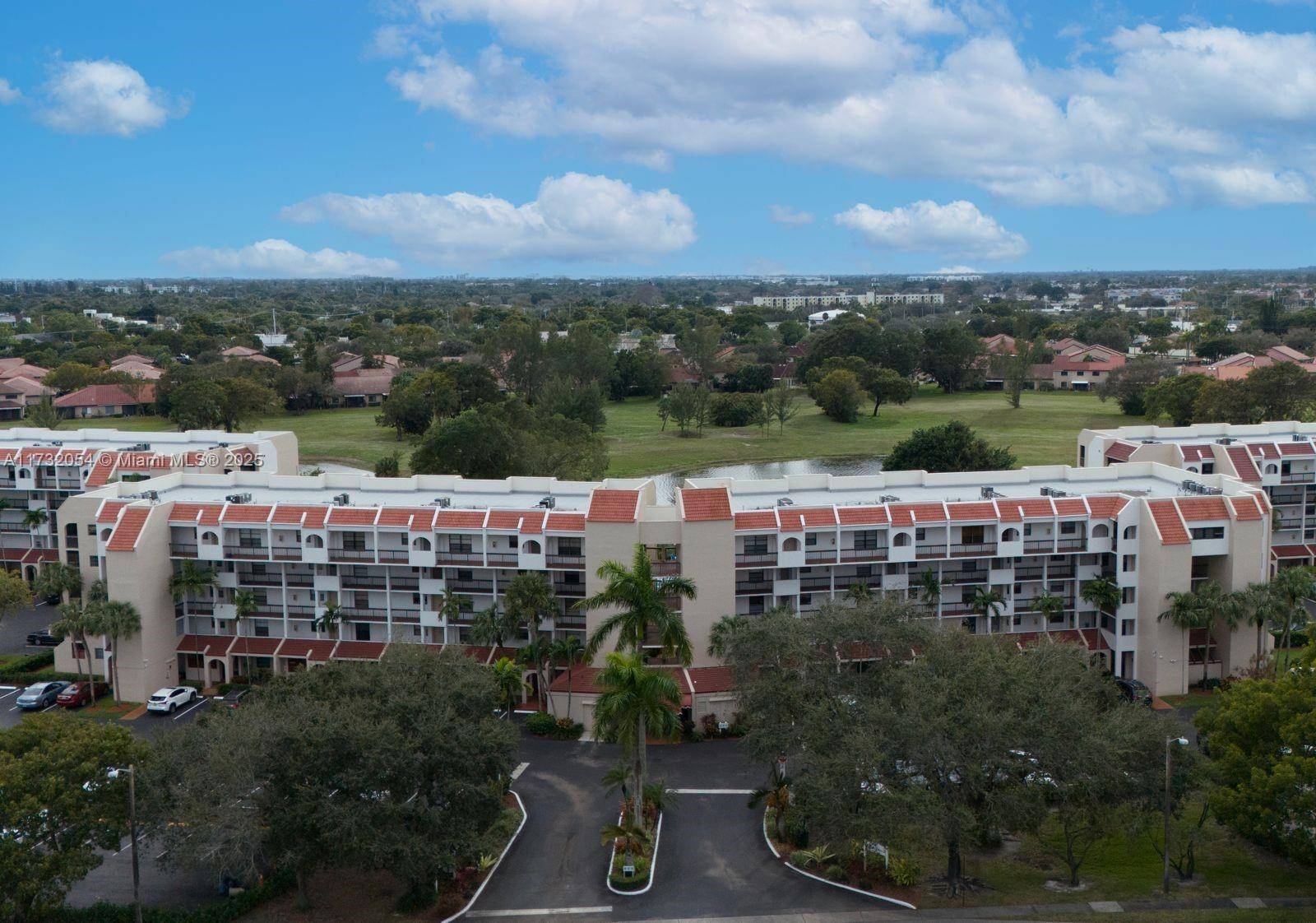 Lauderhill, FL 33319,3591 Environ Blvd #A305