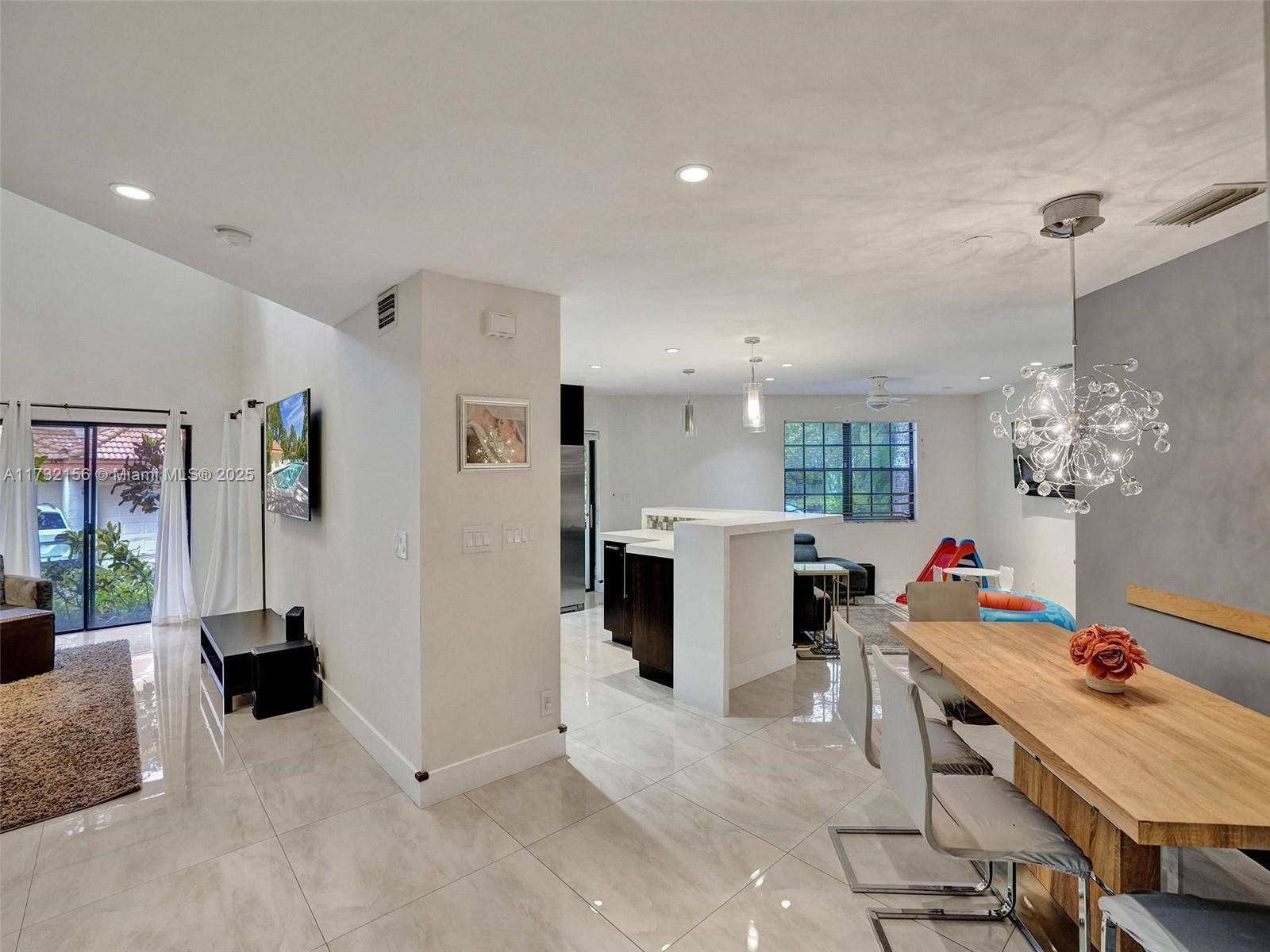 Hollywood, FL 33021,3507 Green Leaf Cir #2004