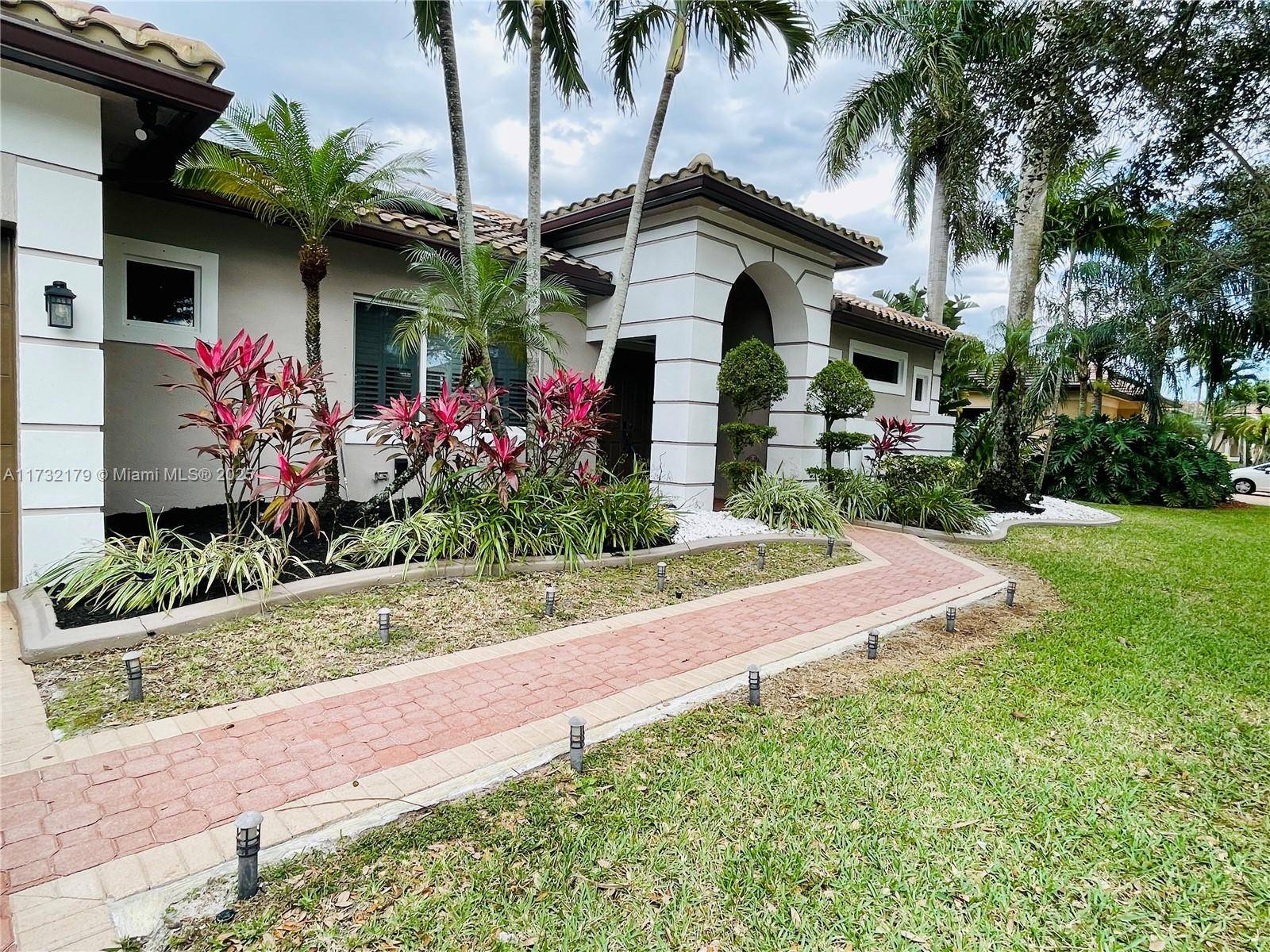 Davie, FL 33330,13357 SW 42 Street