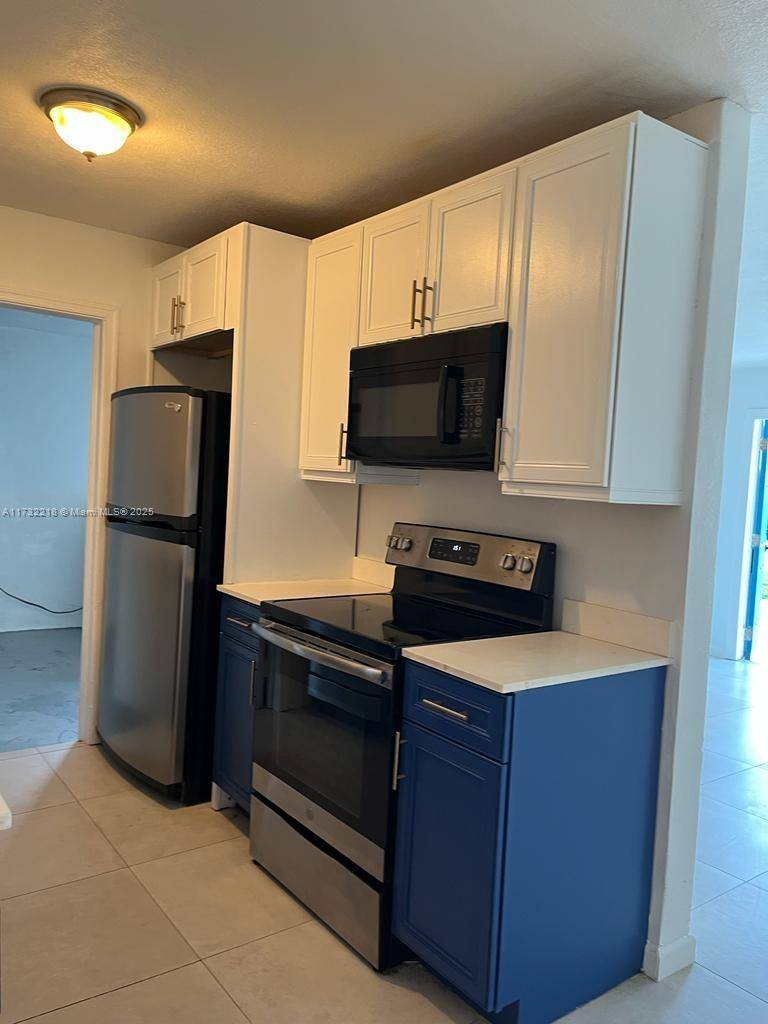 Sunrise, FL 33322,8680 NW 29
