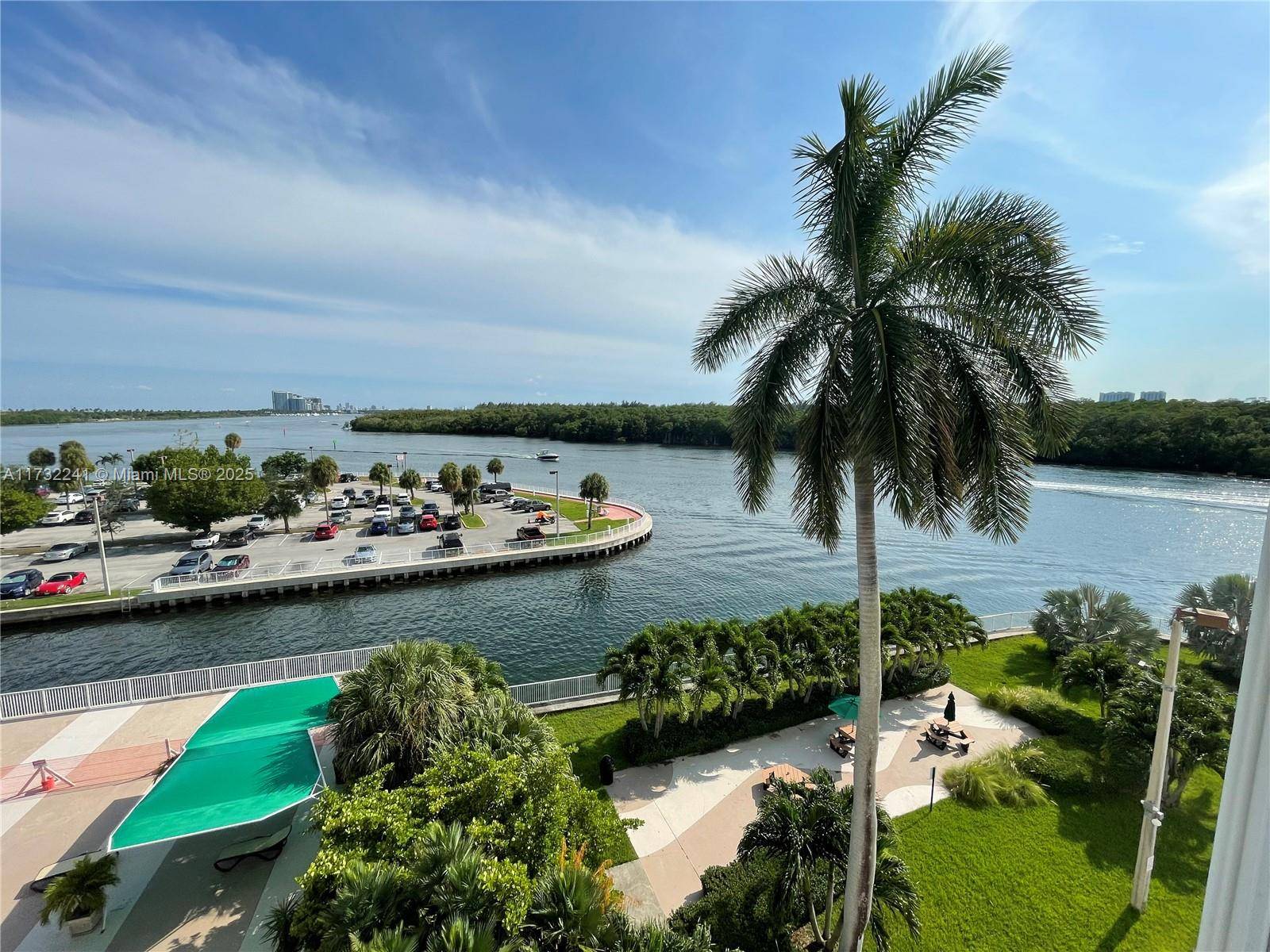 Sunny Isles Beach, FL 33160,400 Kings Point Dr #510