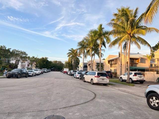 Palmetto Bay, FL 33157,15921 SW 90th Ct #B