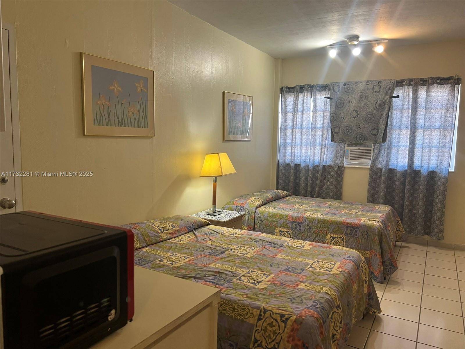 Hallandale Beach, FL 33009,26 Diplomat Pkwy #2332