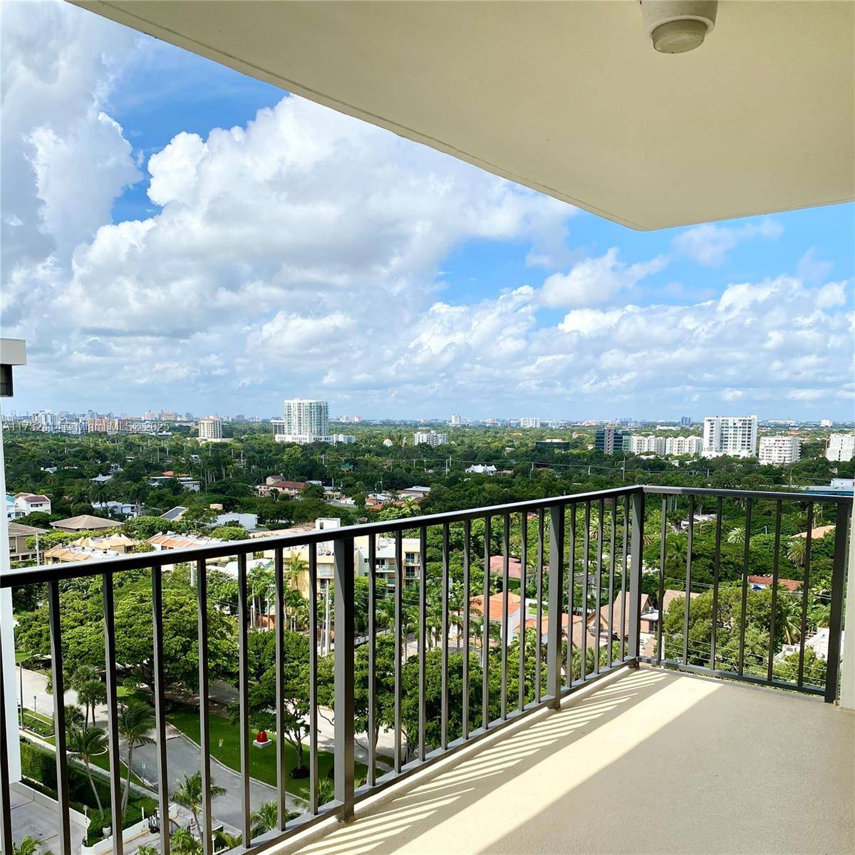 Miami, FL 33129,1901 Brickell Ave #B1705