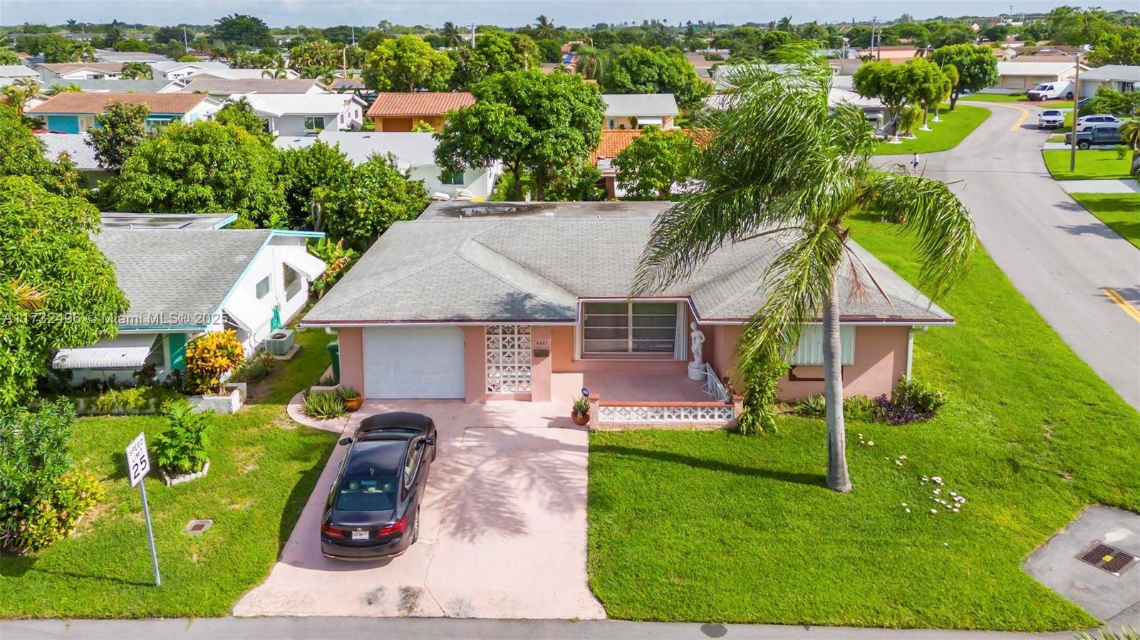 Tamarac, FL 33319,4607 NW 47th th