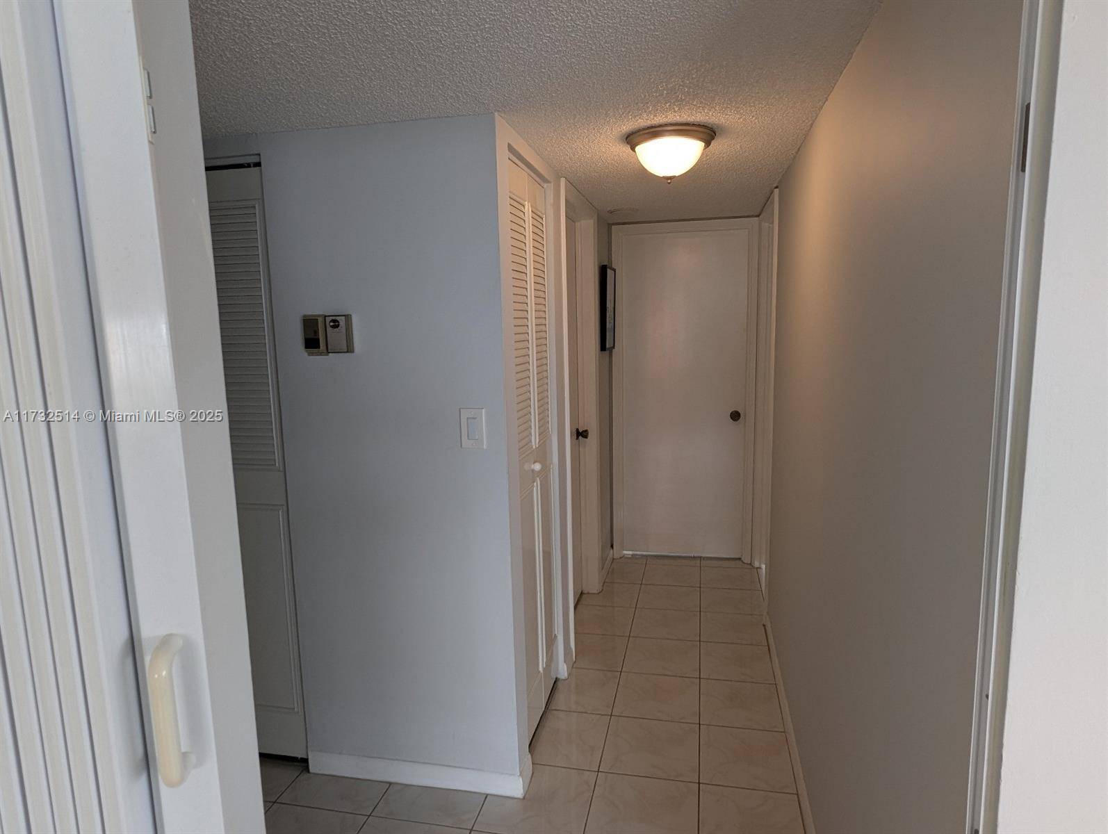 Miami, FL 33179,1300 NE Miami Gardens Dr #613E