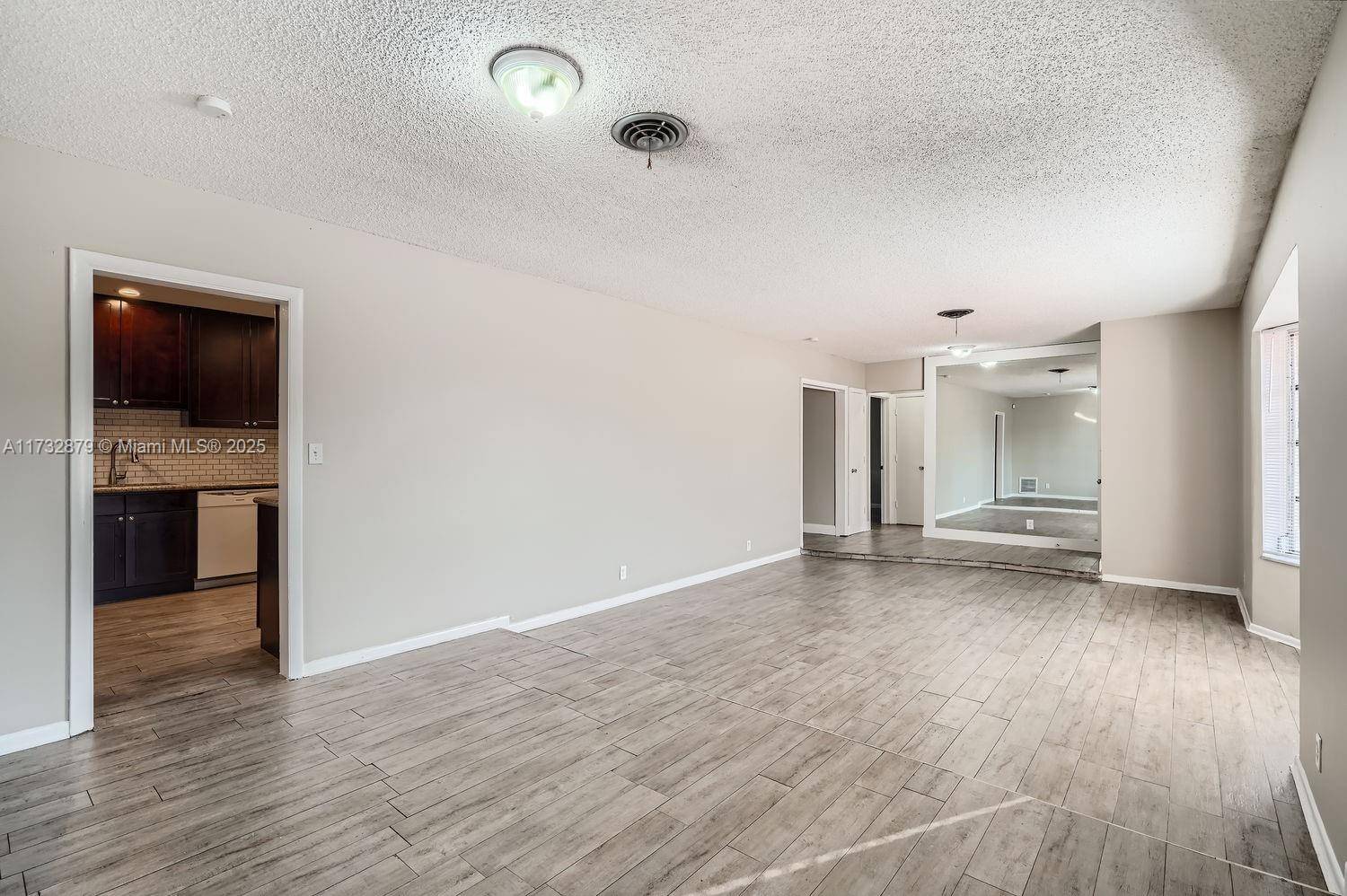 Lauderdale Lakes, FL 33311,3689 NW 27th Ct