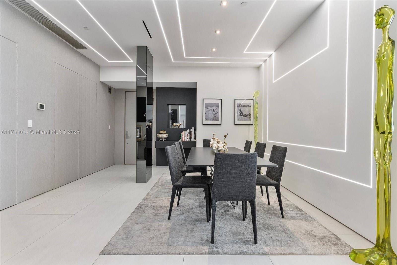 Sunny Isles Beach, FL 33160,17475 Collins Ave #2002