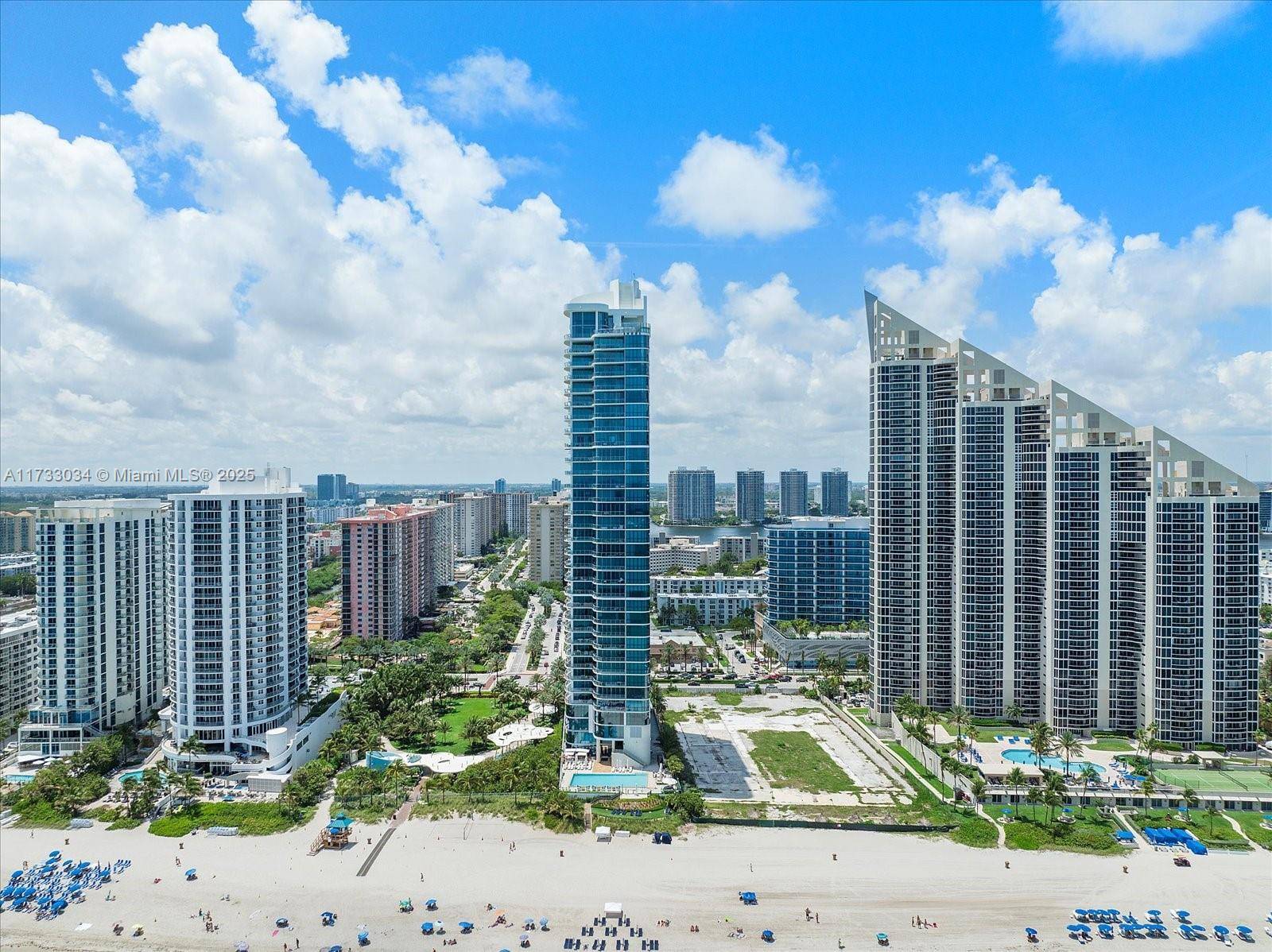 Sunny Isles Beach, FL 33160,17475 Collins Ave #2002
