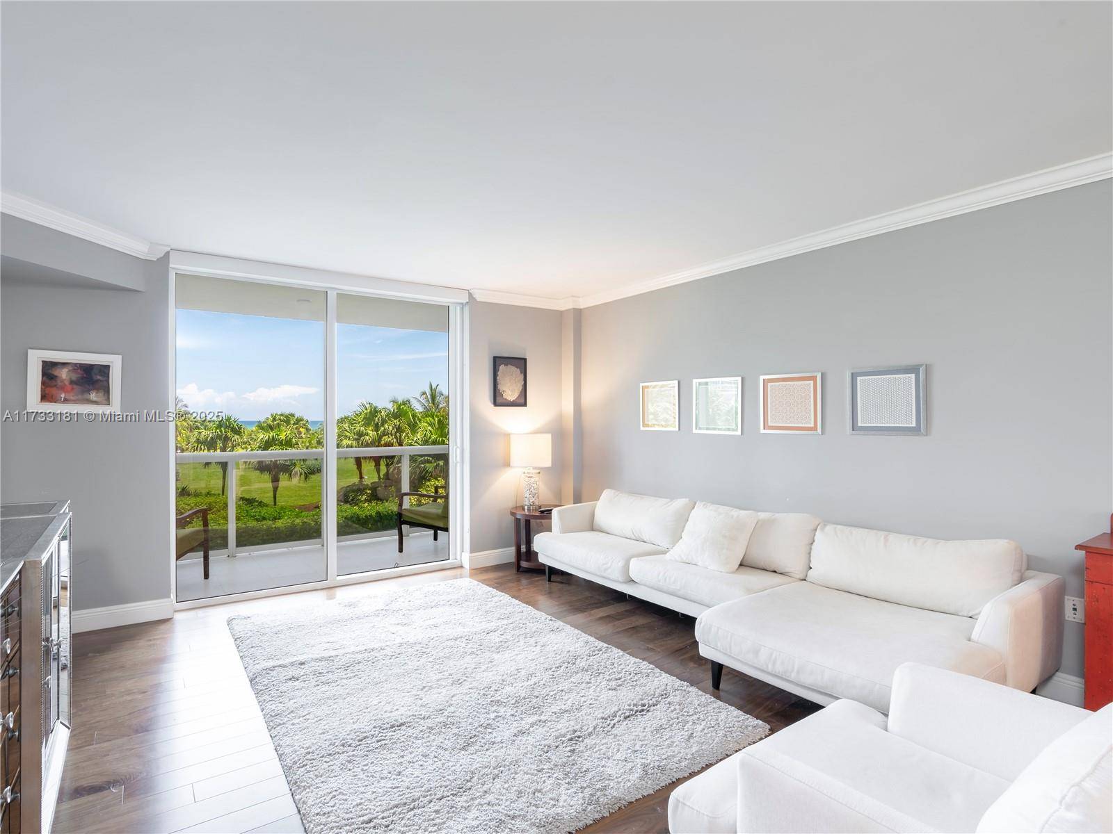Bal Harbour, FL 33154,10275 Collins Ave #334