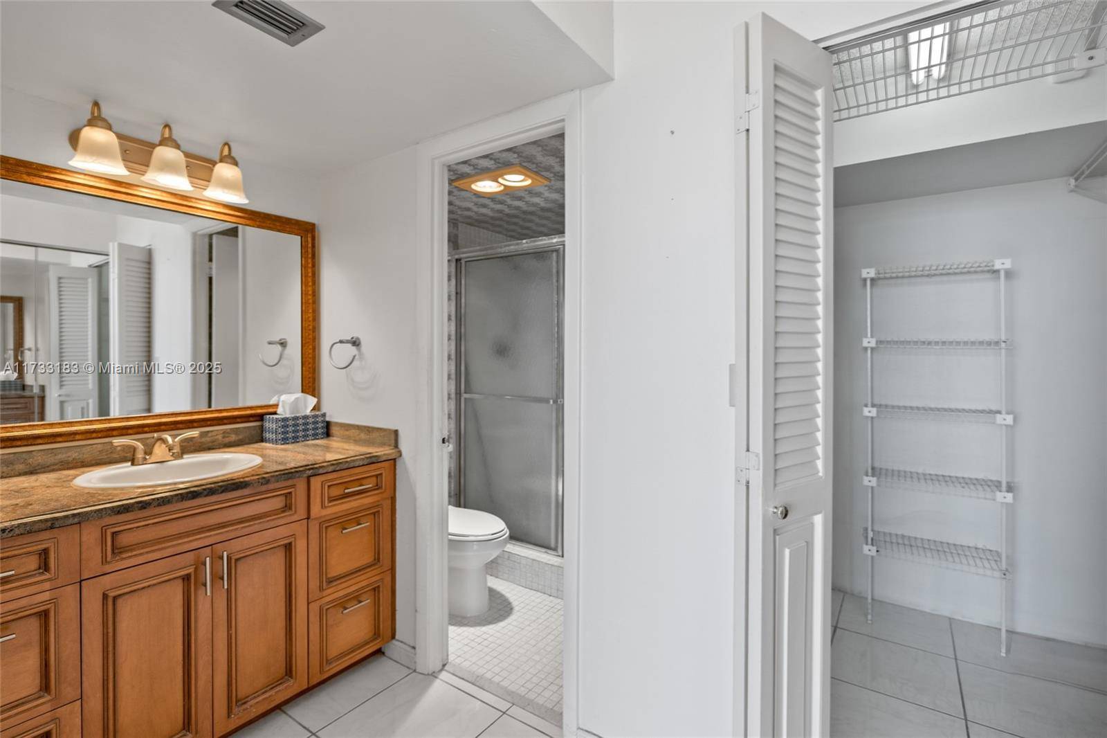 Pembroke Pines, FL 33026,1200 Saint Charles Pl #PH7