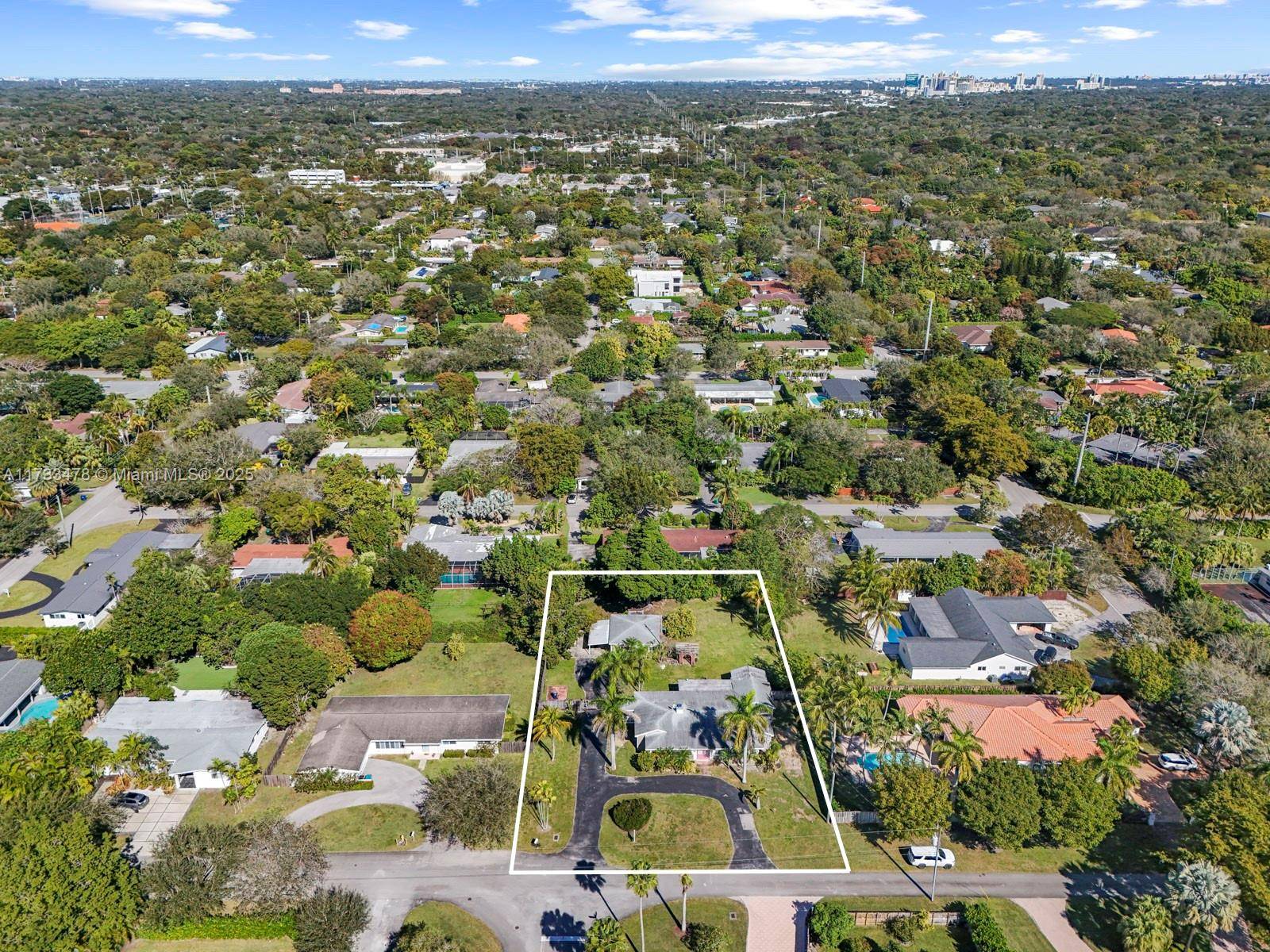 Pinecrest, FL 33156,8251 SW 134th St