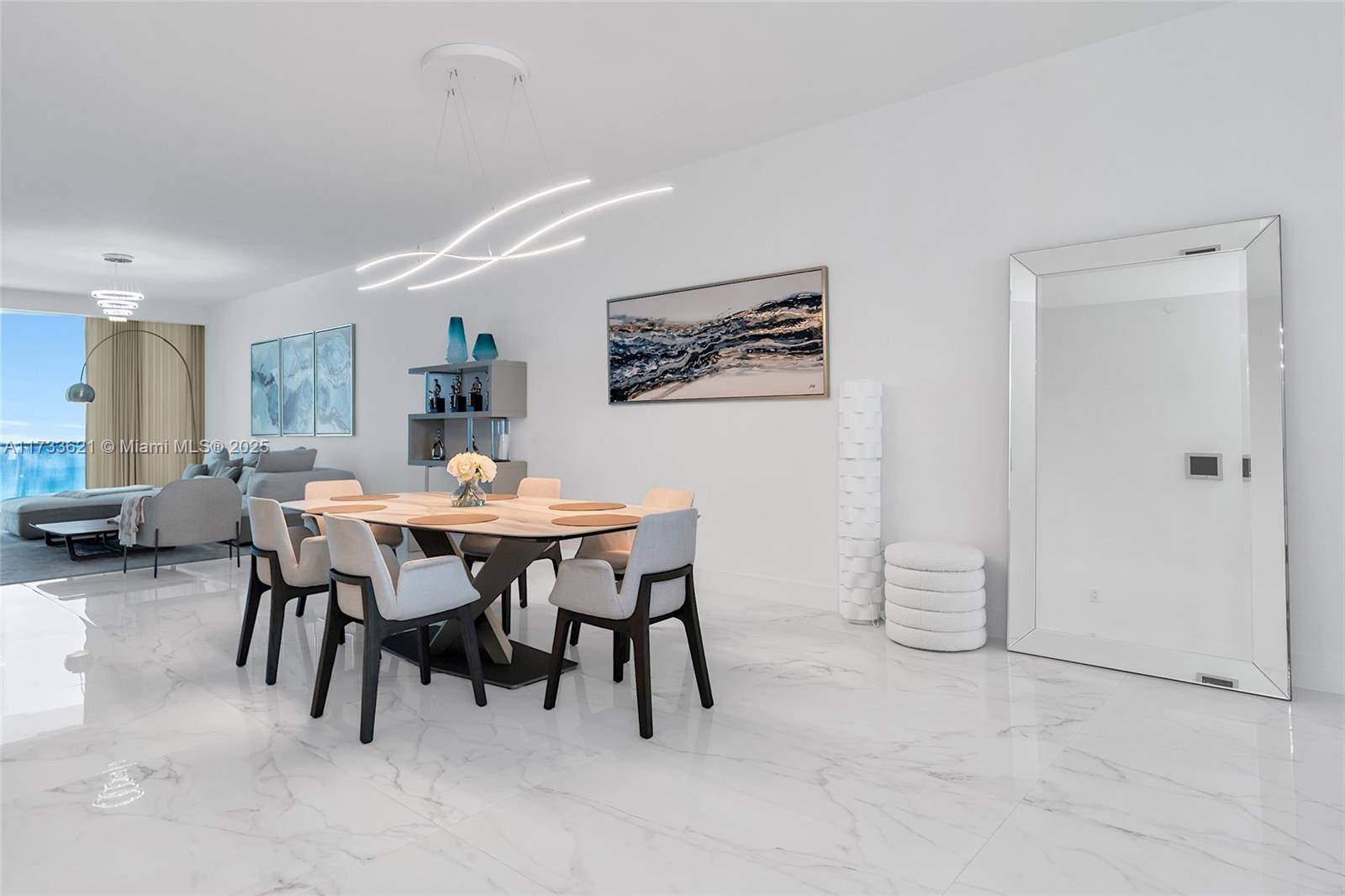 Sunny Isles Beach, FL 33160,16901 Collins Ave #3203