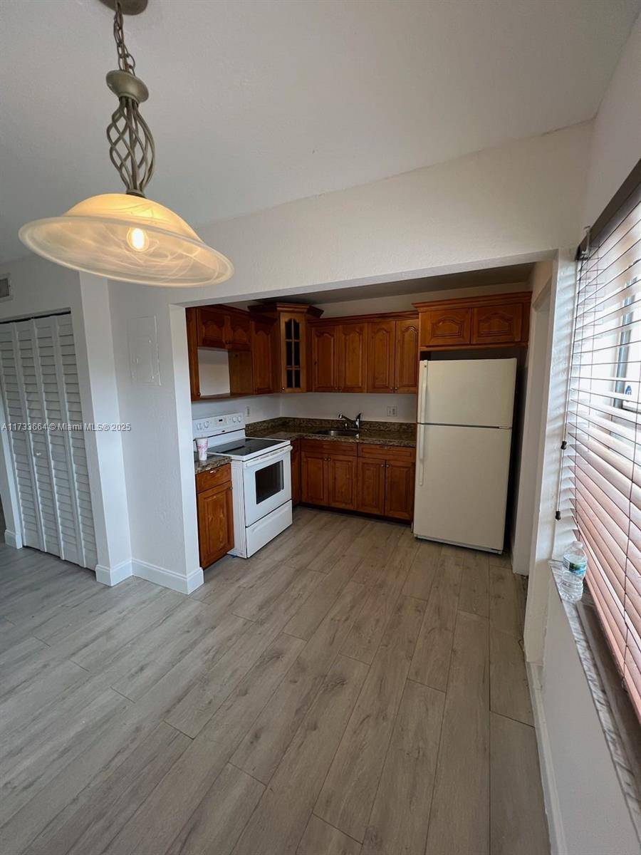 Plantation, FL 33317,4816 NW 9th Dr #4816
