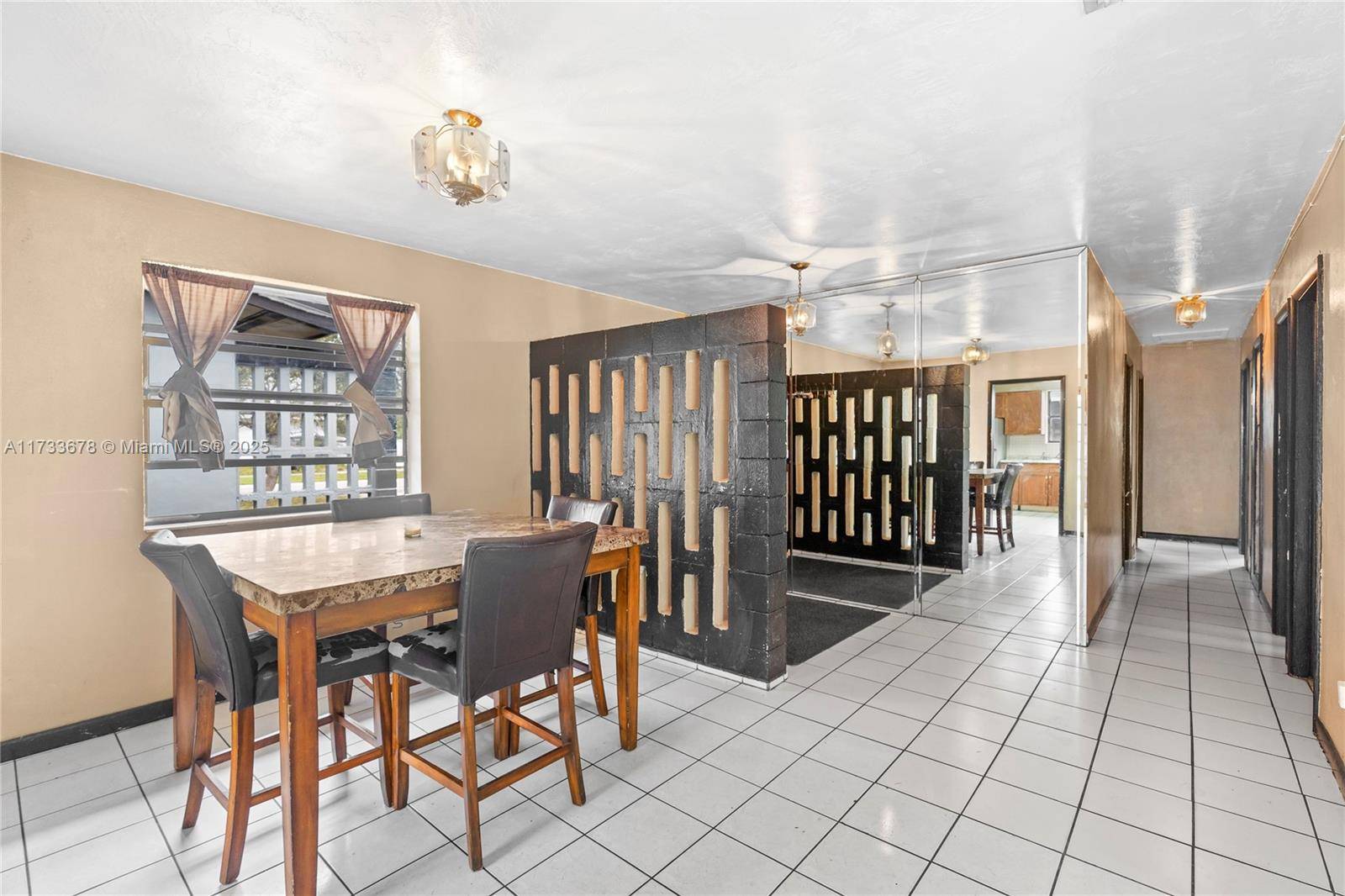Miami, FL 33157,10530 SW 160th St