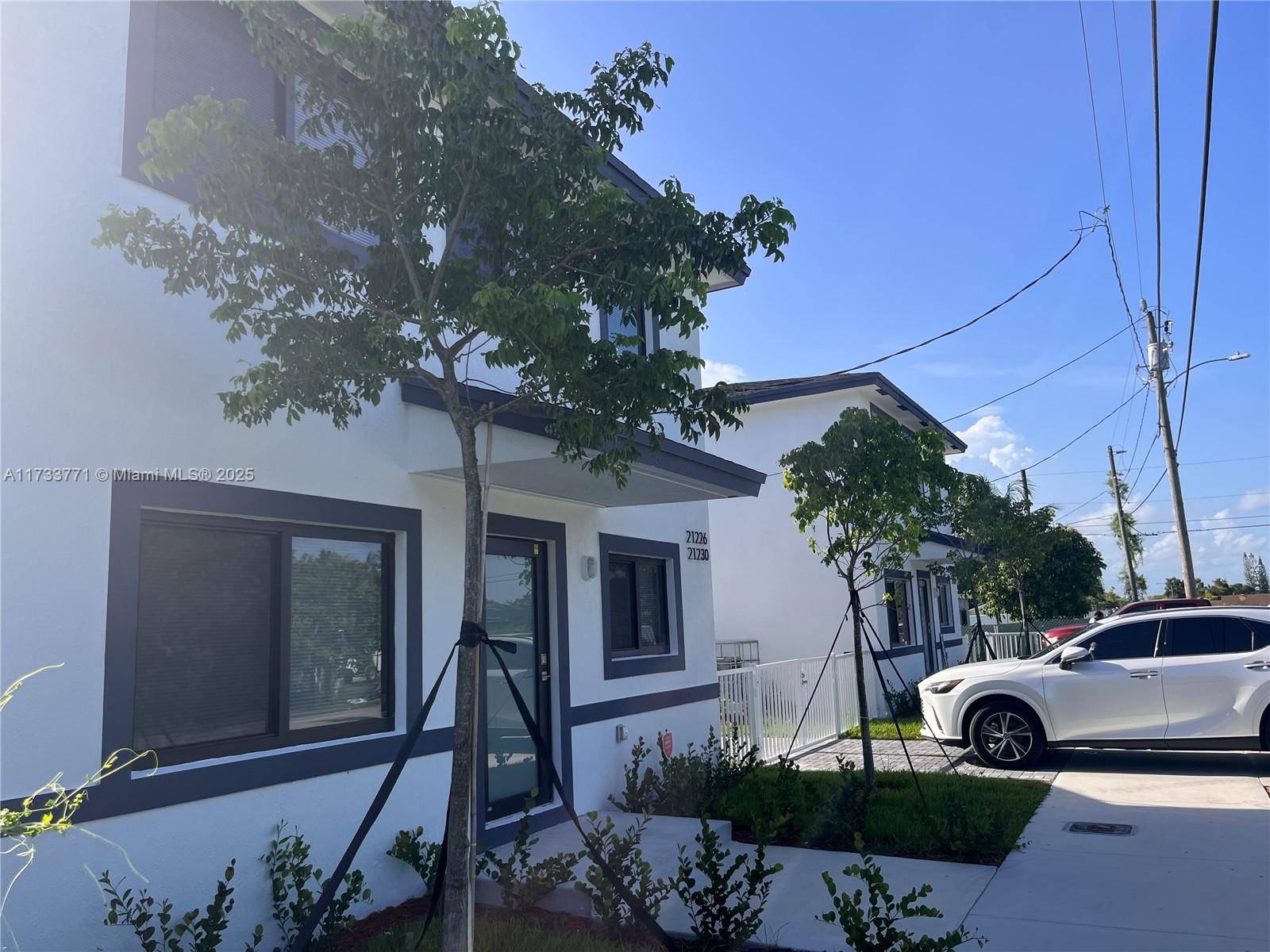 Miami, FL 33177,21226-21230 SW 119th Ave