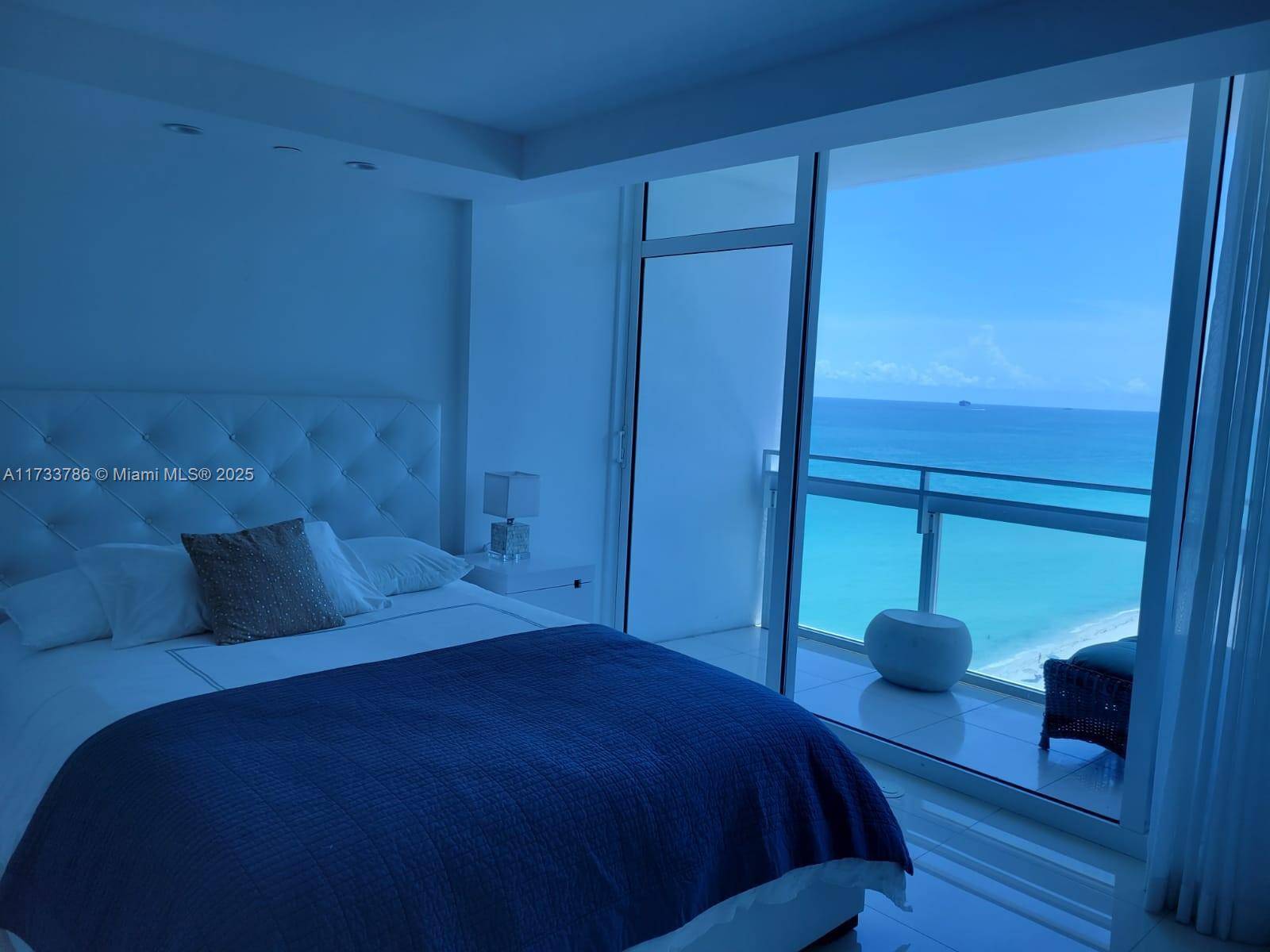Miami Beach, FL 33141,6801 Collins Ave #LPH06 Doorlph14