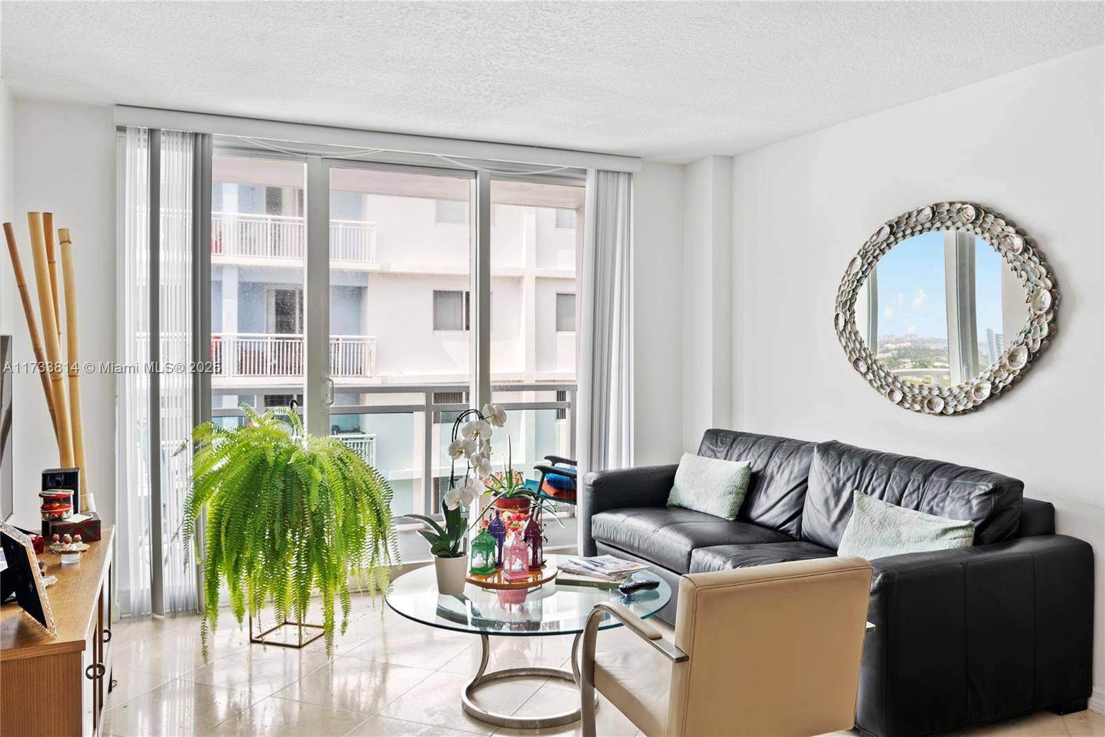 Miami Beach, FL 33141,6917 Collins Ave #1512