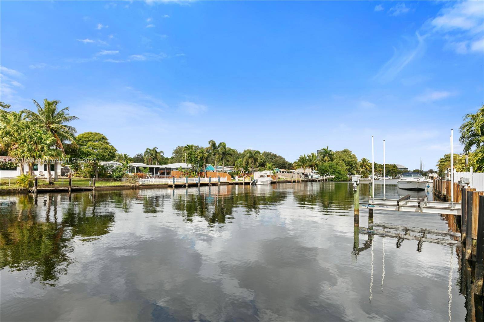 Dania Beach, FL 33312,4661 SW 37th Ave