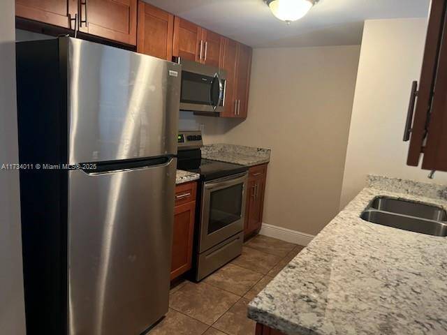 Miami, FL 33136,1999 NW 5th Pl #14