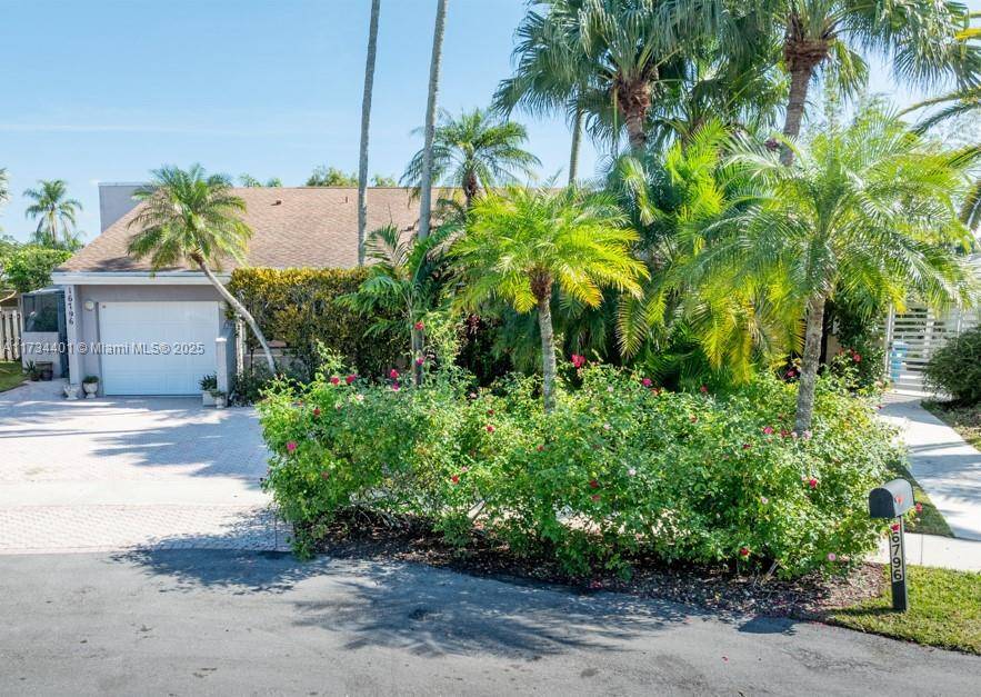 Weston, FL 33326,16796 Royal Poinciana Dr