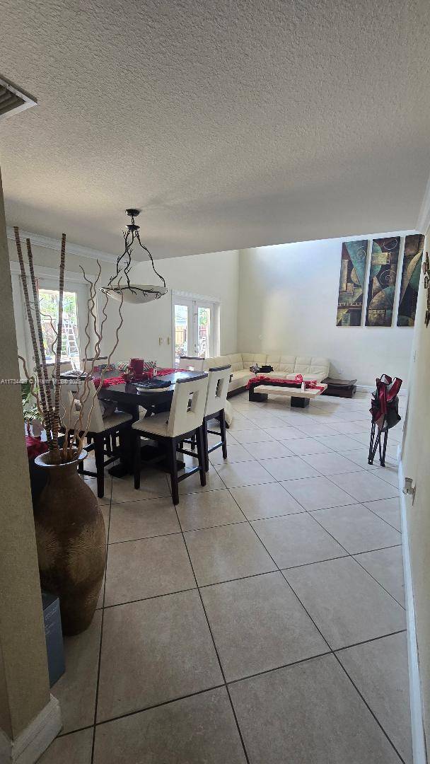 Miami, FL 33196,14133 SW 152nd Ct