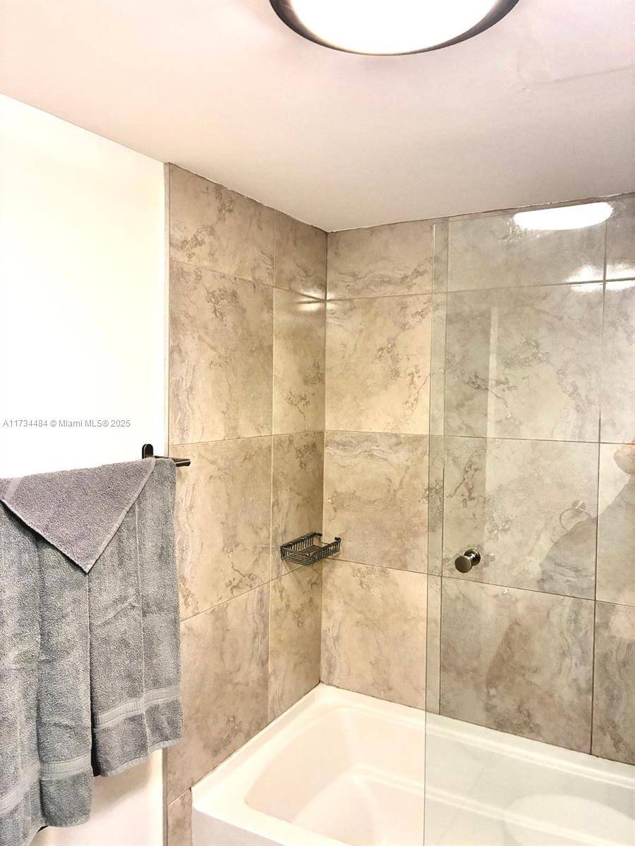 Sunny Isles Beach, FL 33160,201 178th Dr #331