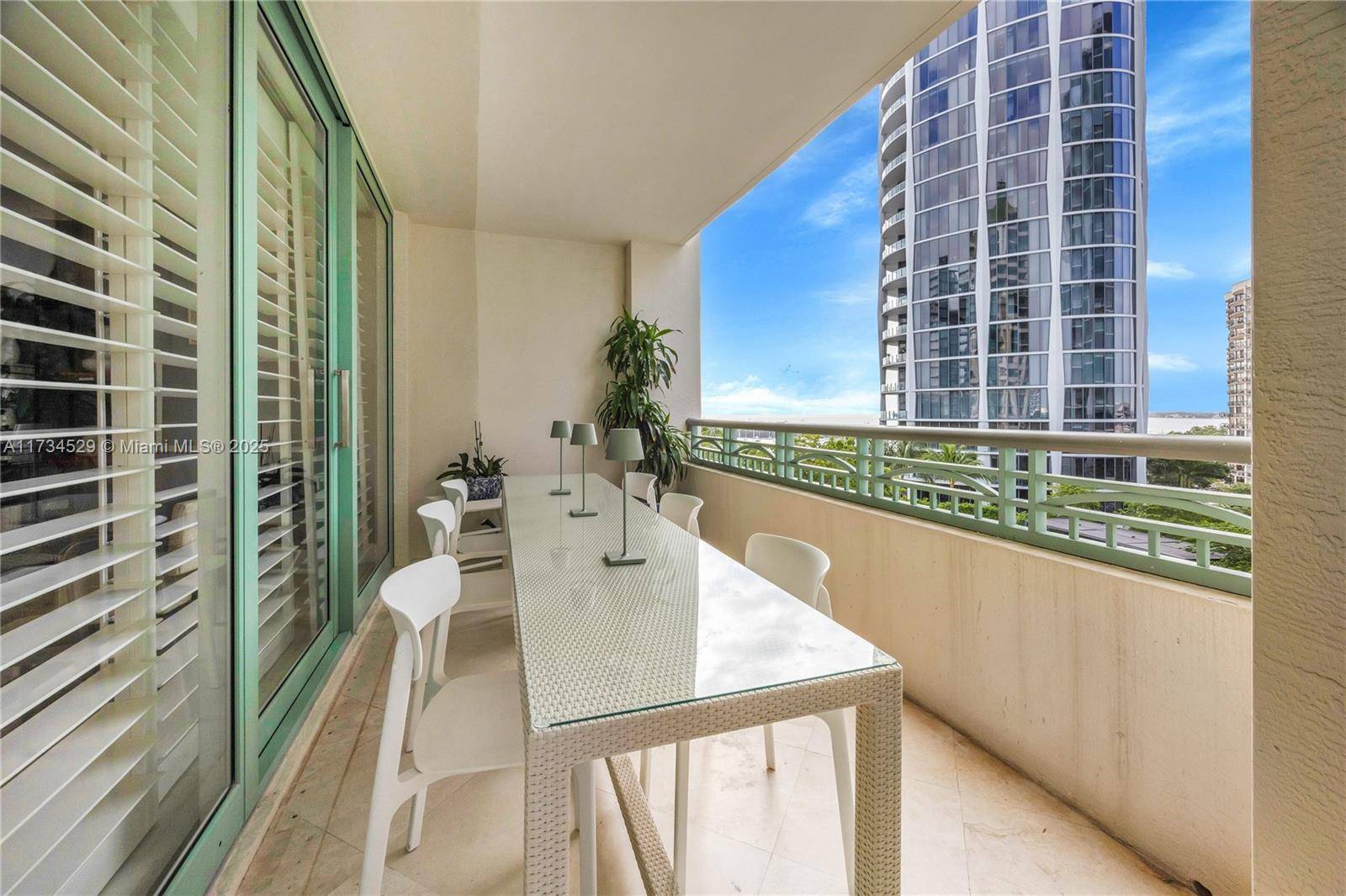 Miami, FL 33133,3400 SW 27th Ave #704